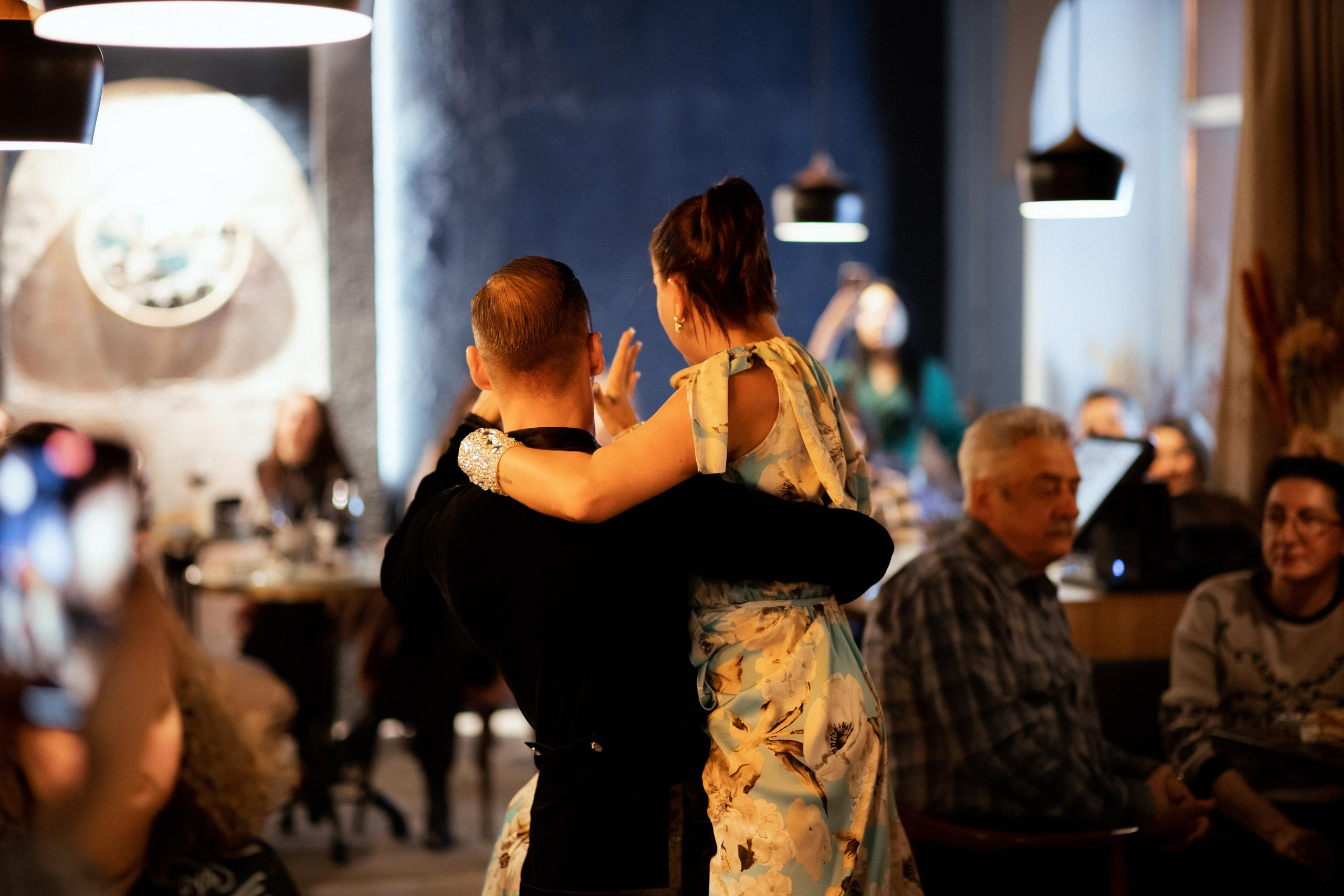 МУЗЫКАЛЬНО-ПОЭТИЧЕСКИЙ ВЕЧЕР С ИВАНОМ ЗАСУХИНЫМ. СВОИ. ФОТООТЧЕТЫ-СОБЫТИЯ-МЕСТА