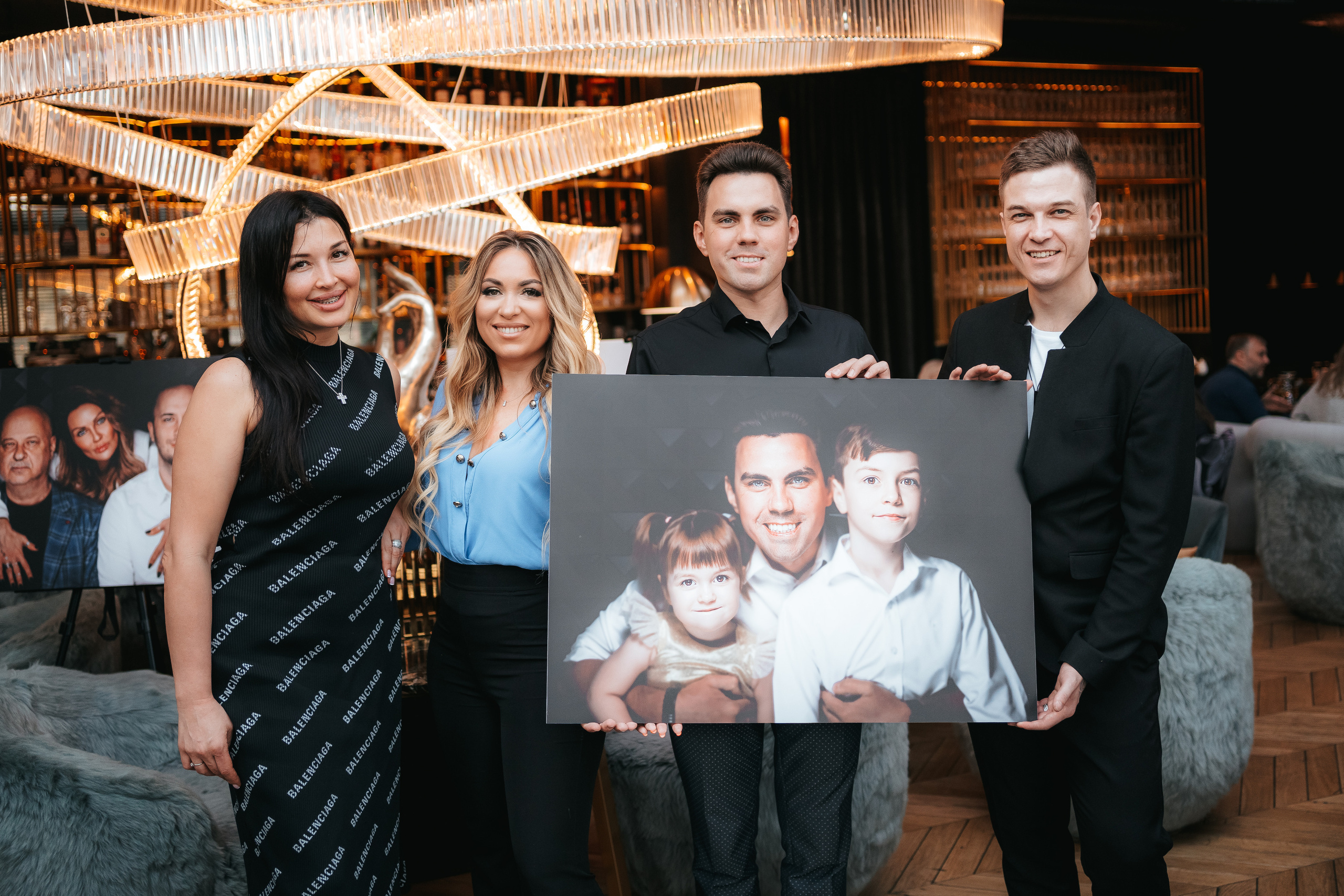 ФОТОПРОЕКТ «ОТЦЫ и ДЕТИ» [ВЫСТАВКА]. СВОИ. ФОТООТЧЕТЫ-СОБЫТИЯ-МЕСТА