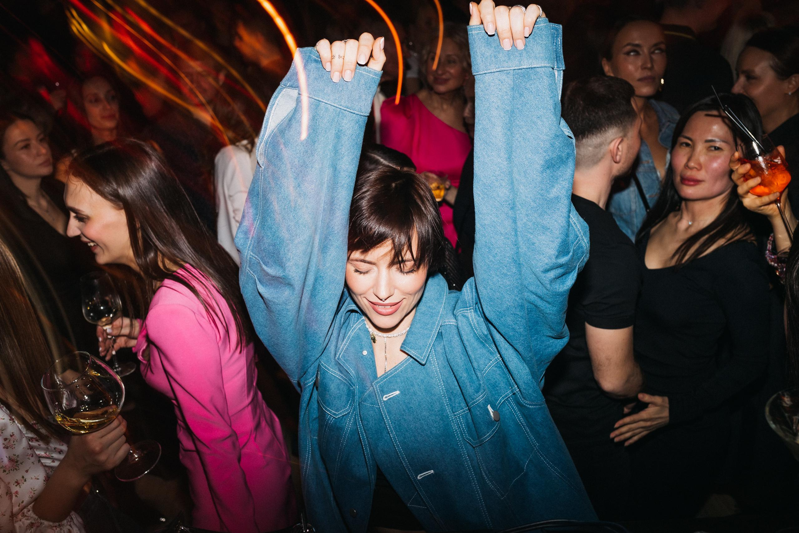 CHOCOLATE [ПРОЩАЛЬНАЯ ВЕЧЕРИНКА]. СВОИ. ФОТООТЧЕТЫ-СОБЫТИЯ-МЕСТА