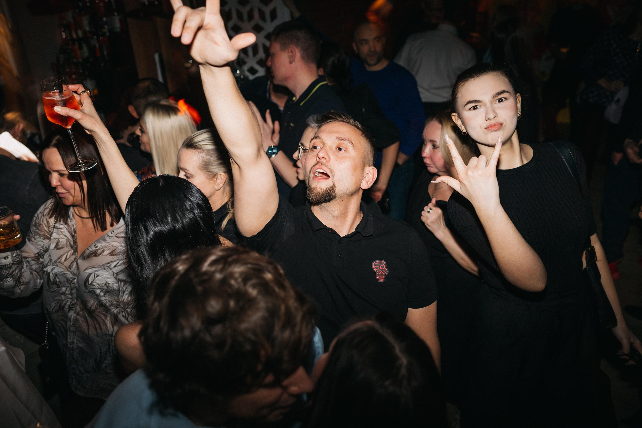 CHOCOLATE [ПРОЩАЛЬНАЯ ВЕЧЕРИНКА]. СВОИ. ФОТООТЧЕТЫ-СОБЫТИЯ-МЕСТА