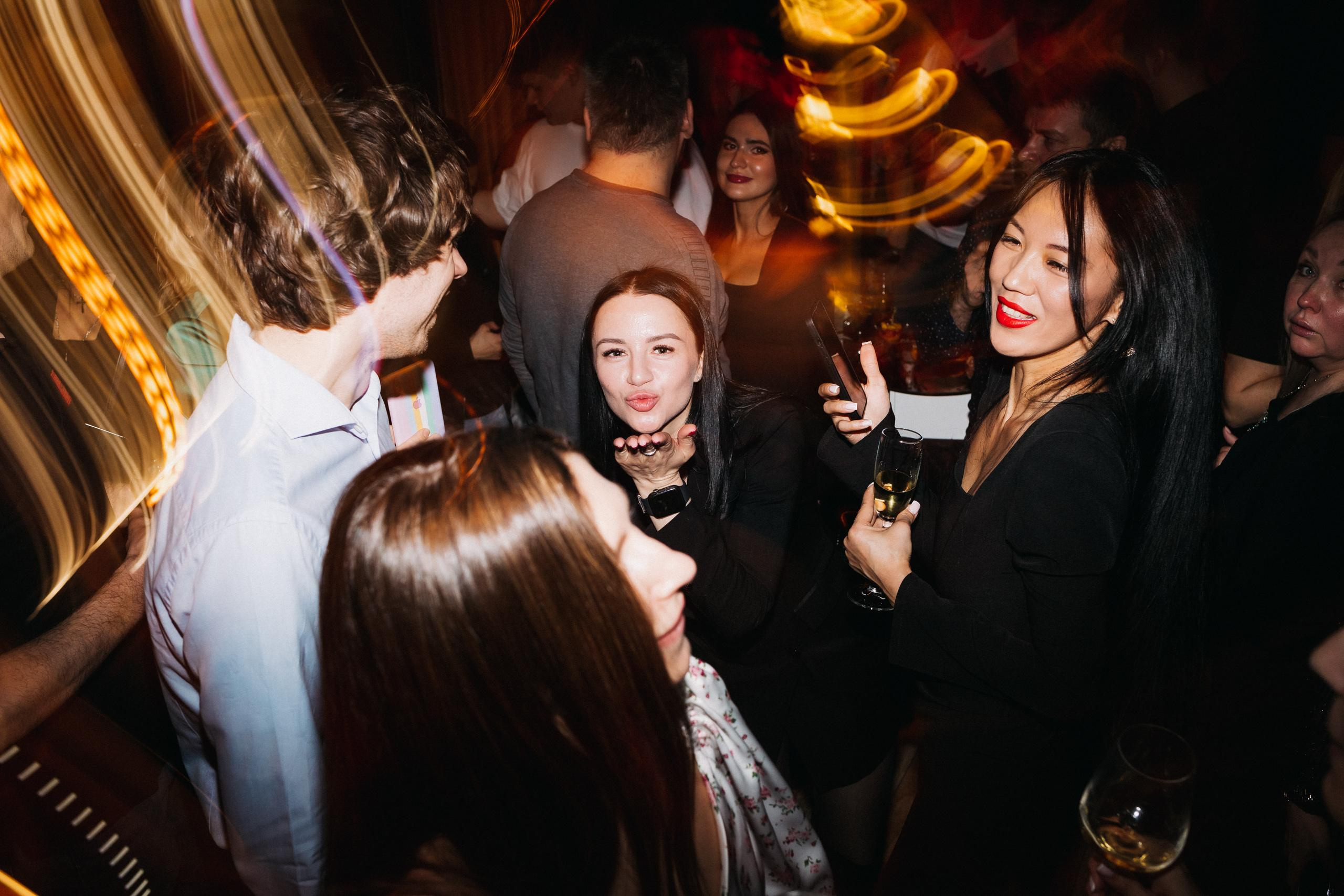 CHOCOLATE [ПРОЩАЛЬНАЯ ВЕЧЕРИНКА]. СВОИ. ФОТООТЧЕТЫ-СОБЫТИЯ-МЕСТА