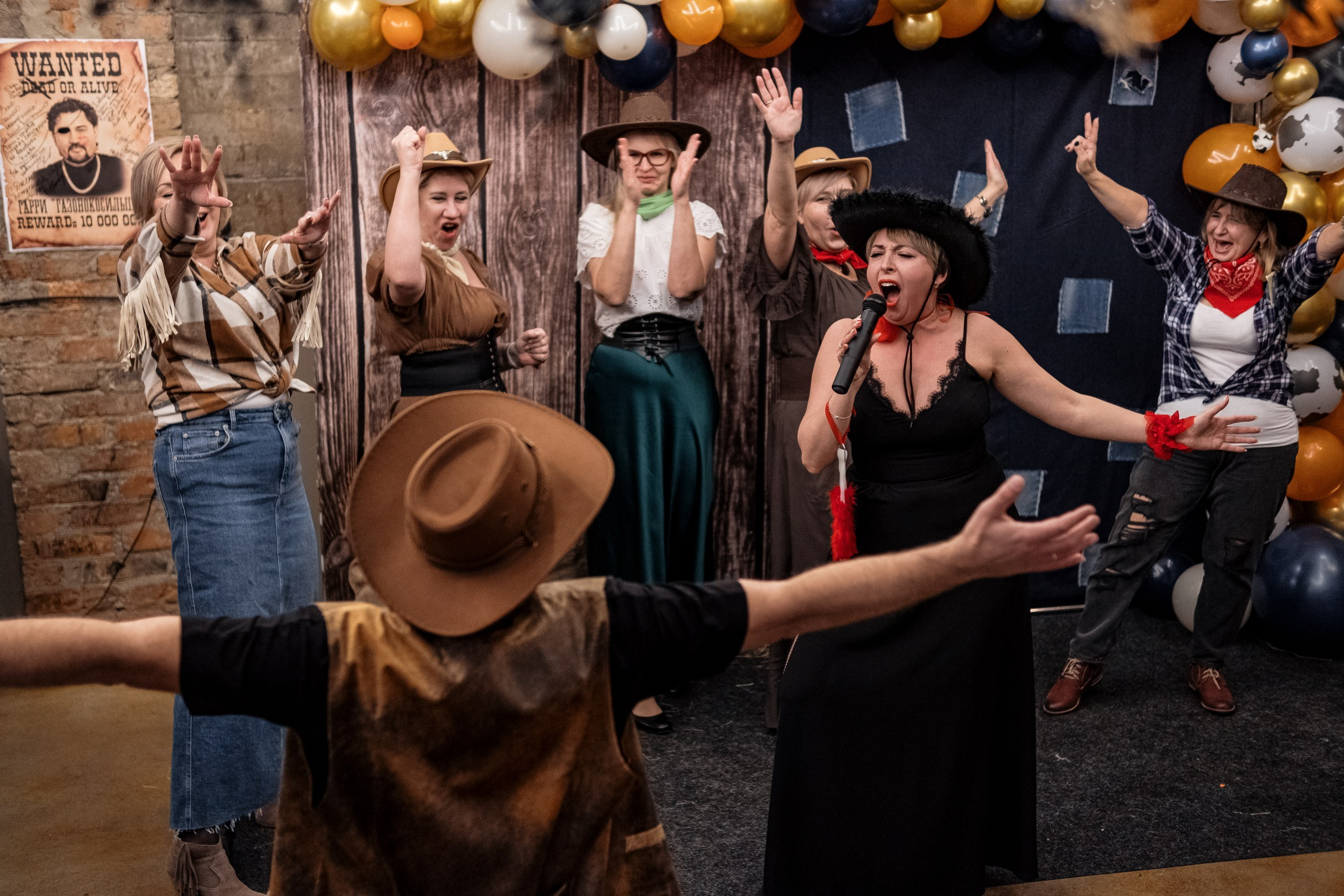 ДИКИЙ ЗАПАД: юбилей Игоря. КАРАМБОЛА: Организация праздников в Москве