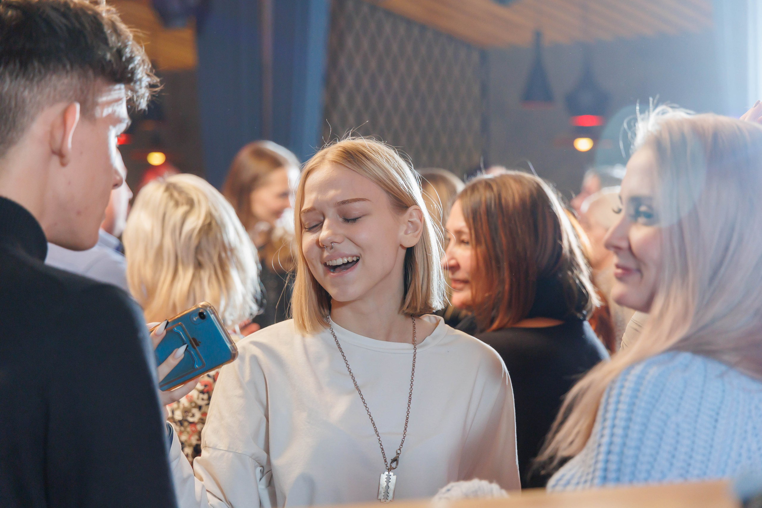 День рождения Red Bar. Ваши Истории. Фотограф/видеограф. Абакан