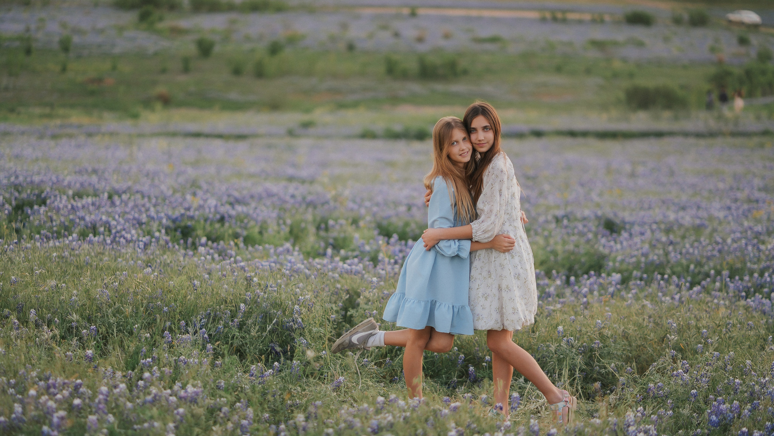 Bluebonnet photo sessions | Stunning Texas wildflower portraits | Anny Smirnova