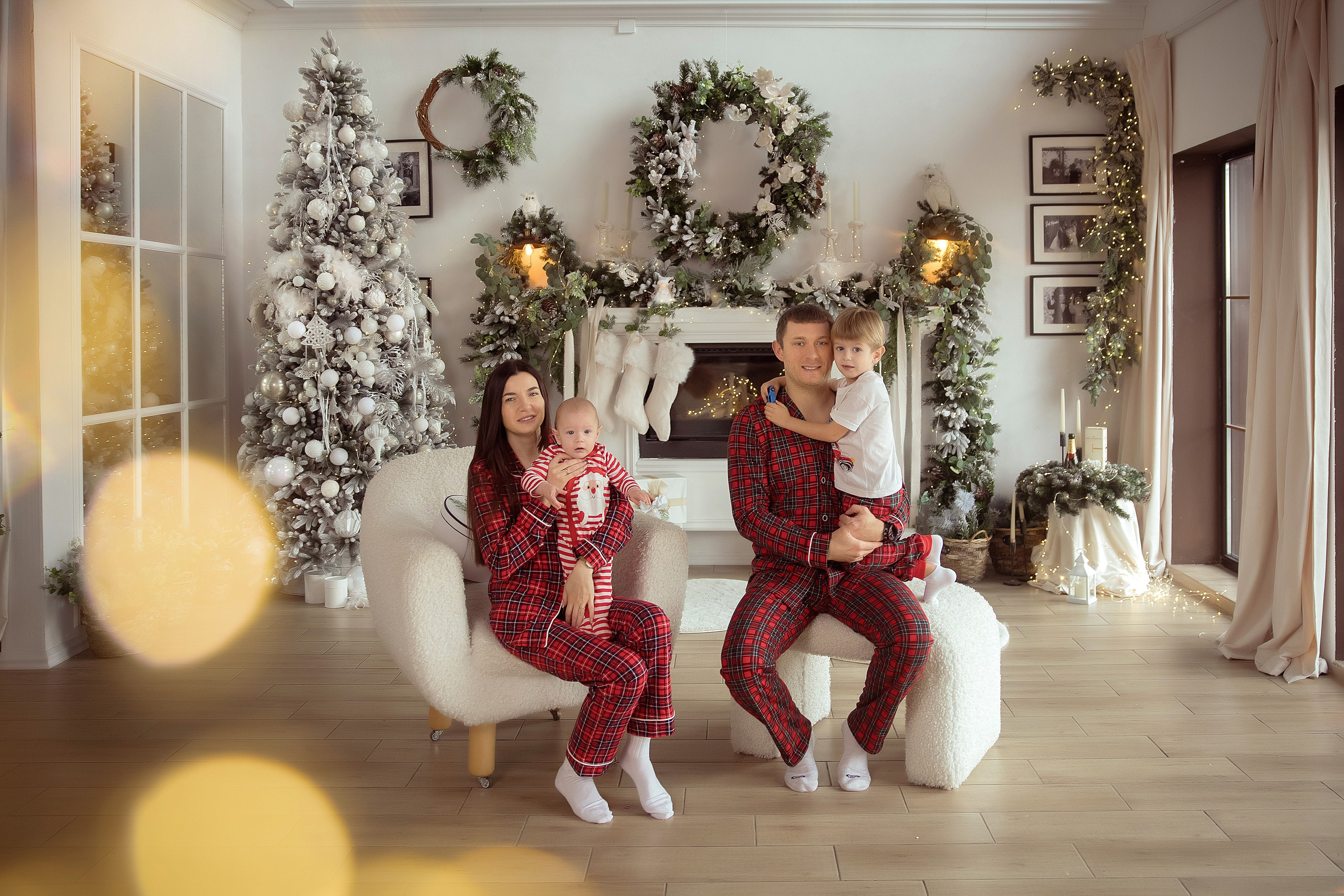 Максим, Ирина, Сёма и Захар. Фотограф на крещение и венчание