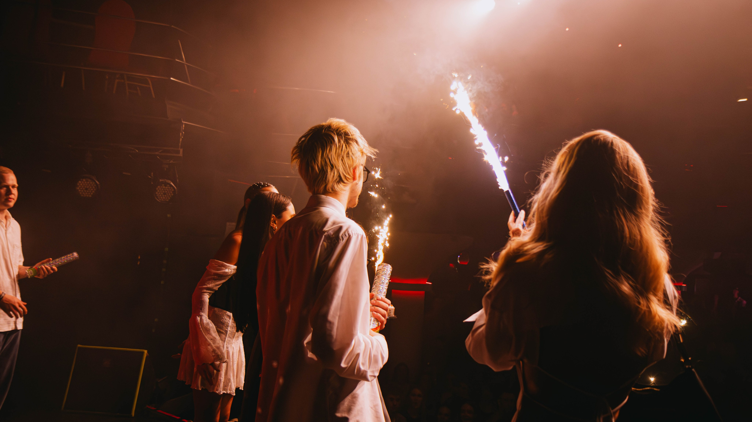 Тусовки. Фотограф Егор Огородов