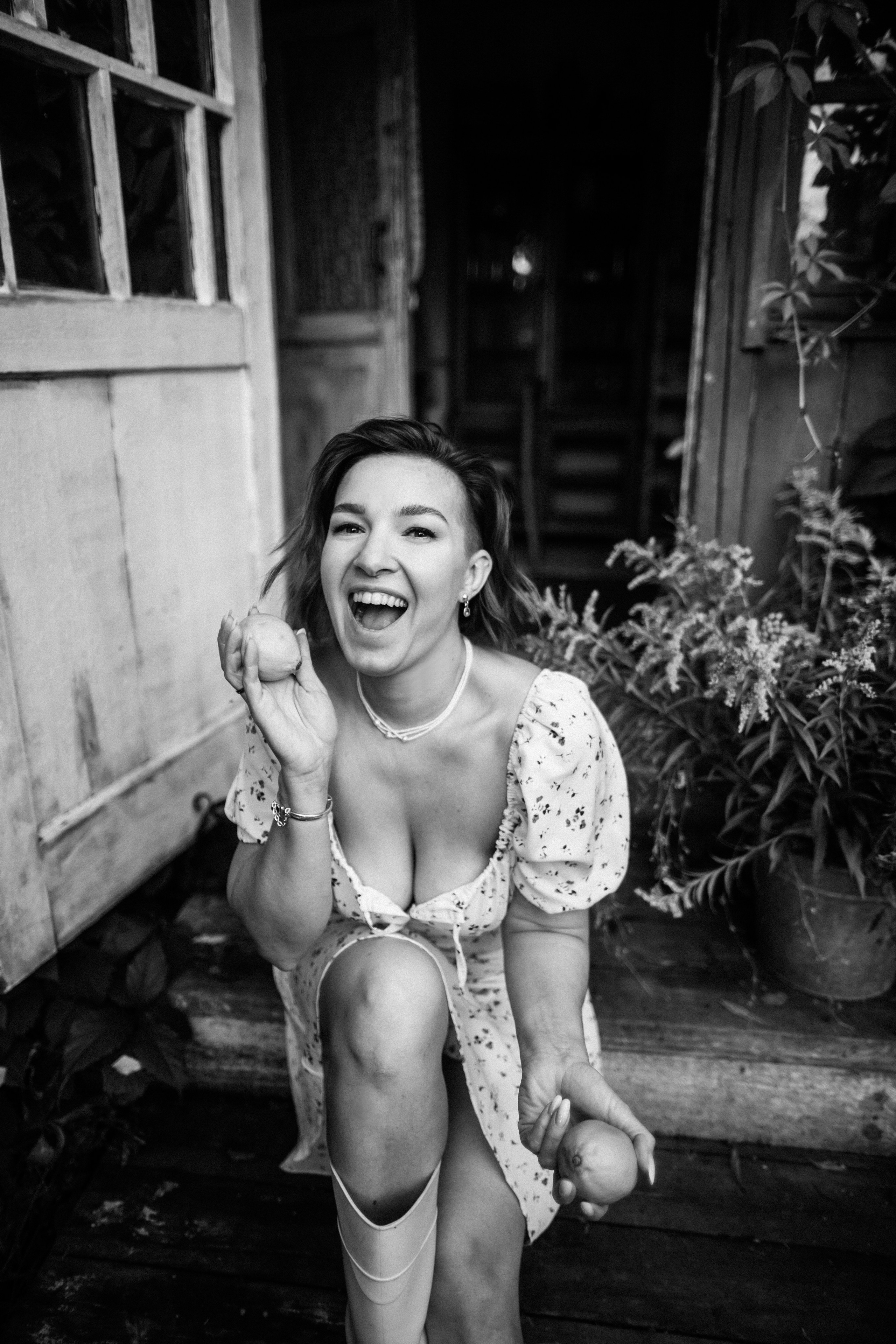 Женский портрет. Фотограф Валентина Волкова. Москва, Апрелевка, Переделкино