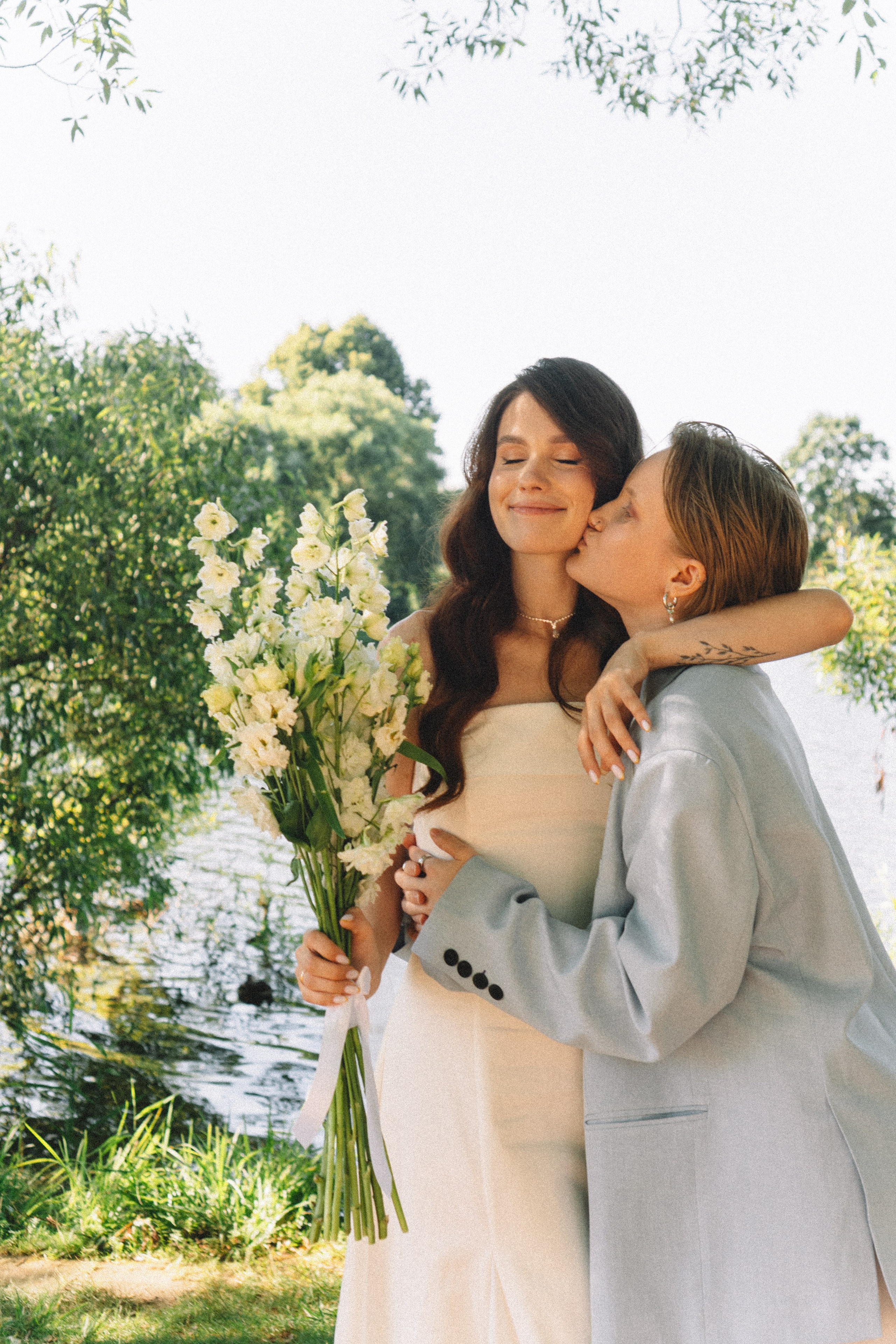 СВАДЕБНАЯ СЬЕМКА В ПЕТЕРГОФЕ И СЬЕМКА РЕПОРТАЖА В ЗАГСЕ ПЕТЕРГОФА. Профессиональный фотограф, Санкт-Петербург — Виктория Богомолова