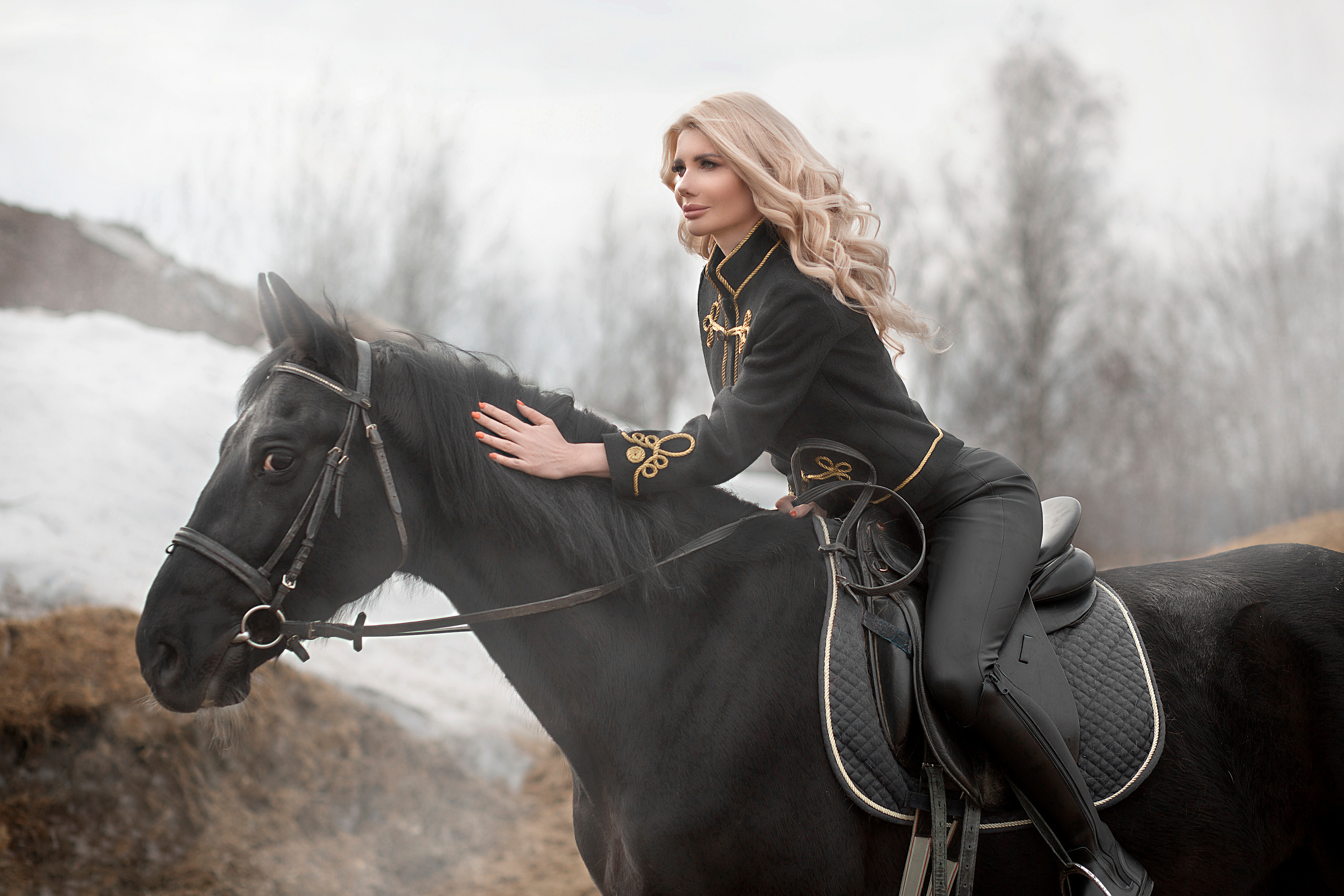 Наталья и Барс. Фотосессия с лошадьми в Нижнем Новгороде