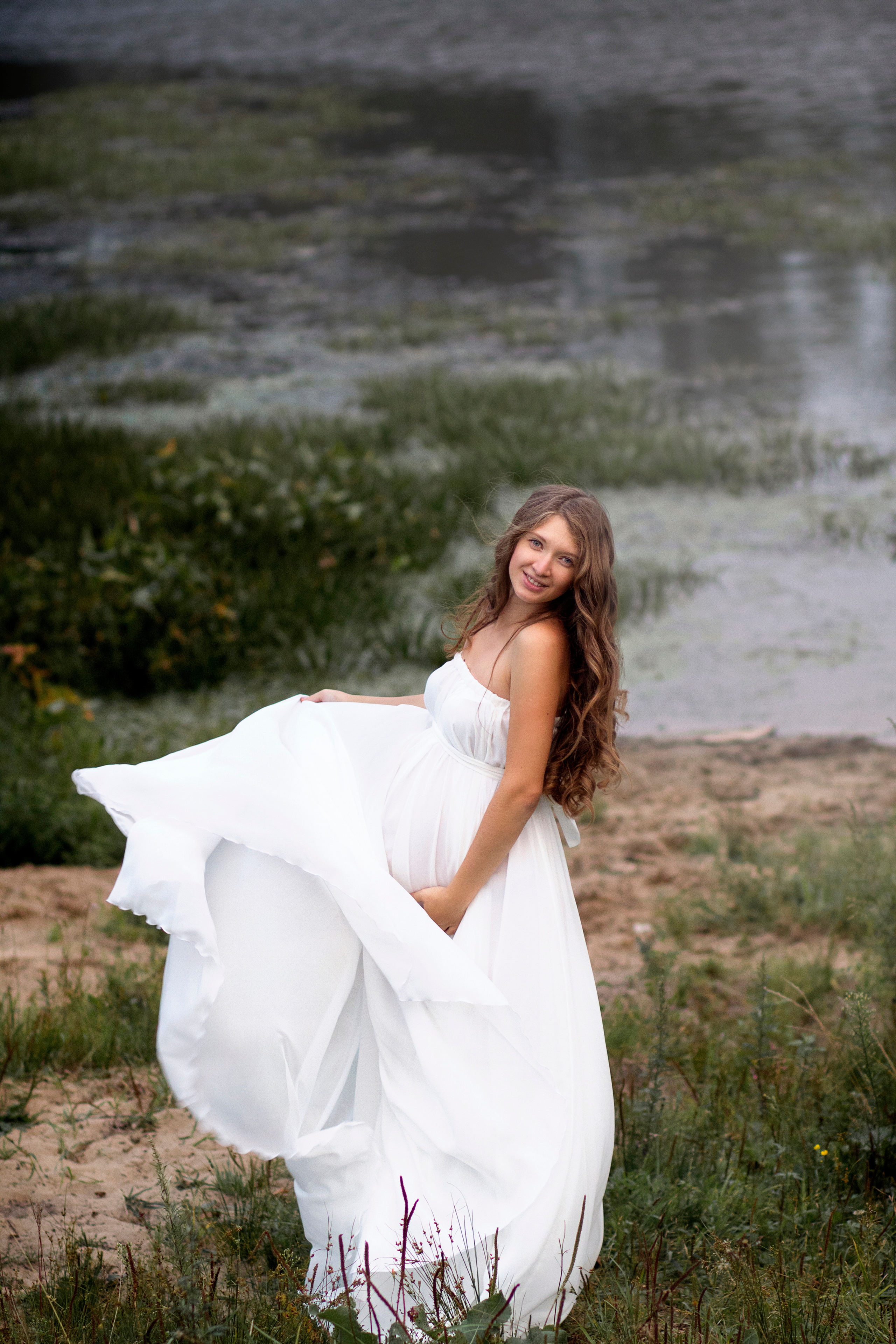 Белое платье из шифона/костюм (размер платья 42-50, размер костюма 40-44). Фотосессия с лошадьми в Нижнем Новгороде