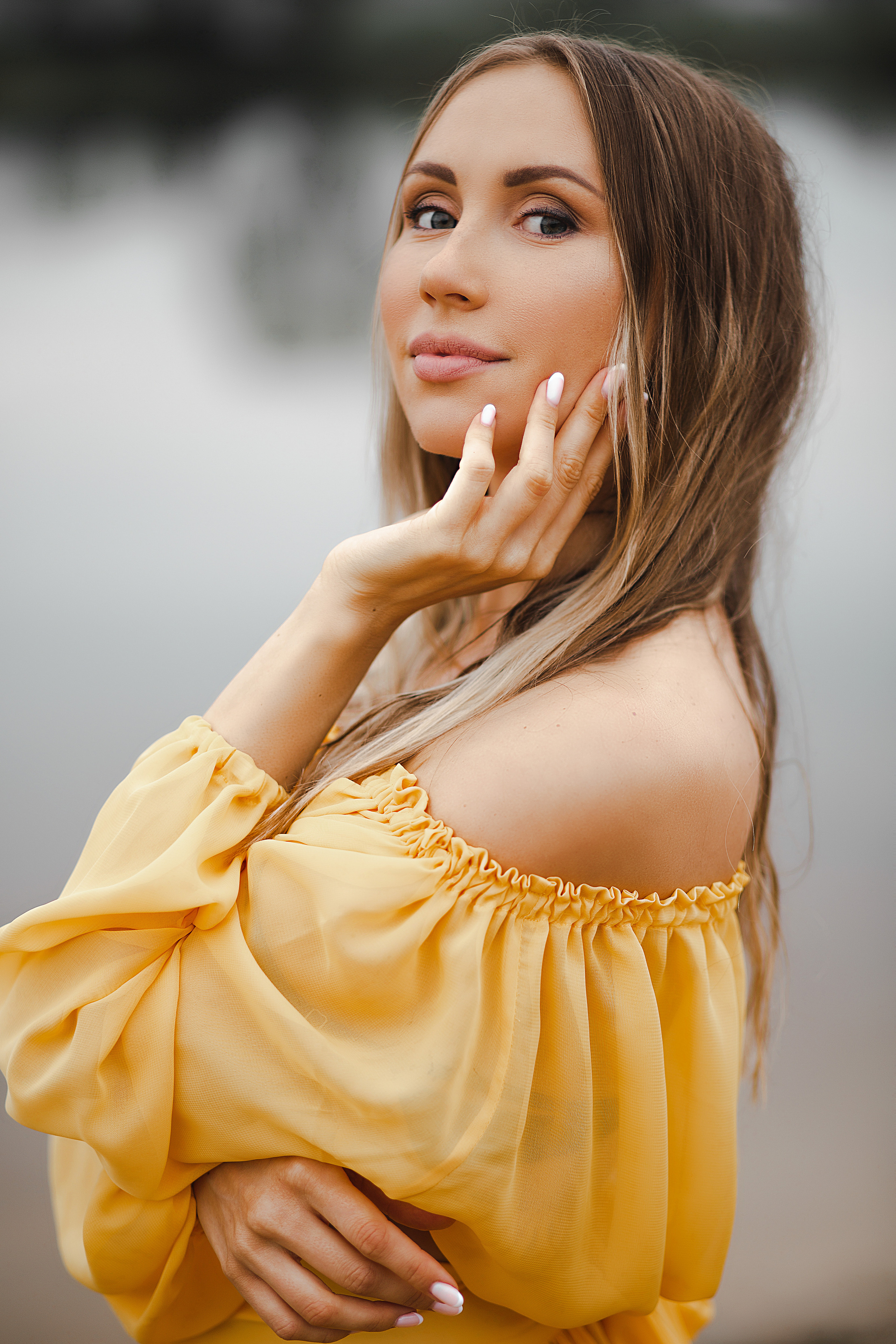 Желтый костюм юбка+топ (размер 42-48). Фотосессия с лошадьми в Нижнем Новгороде