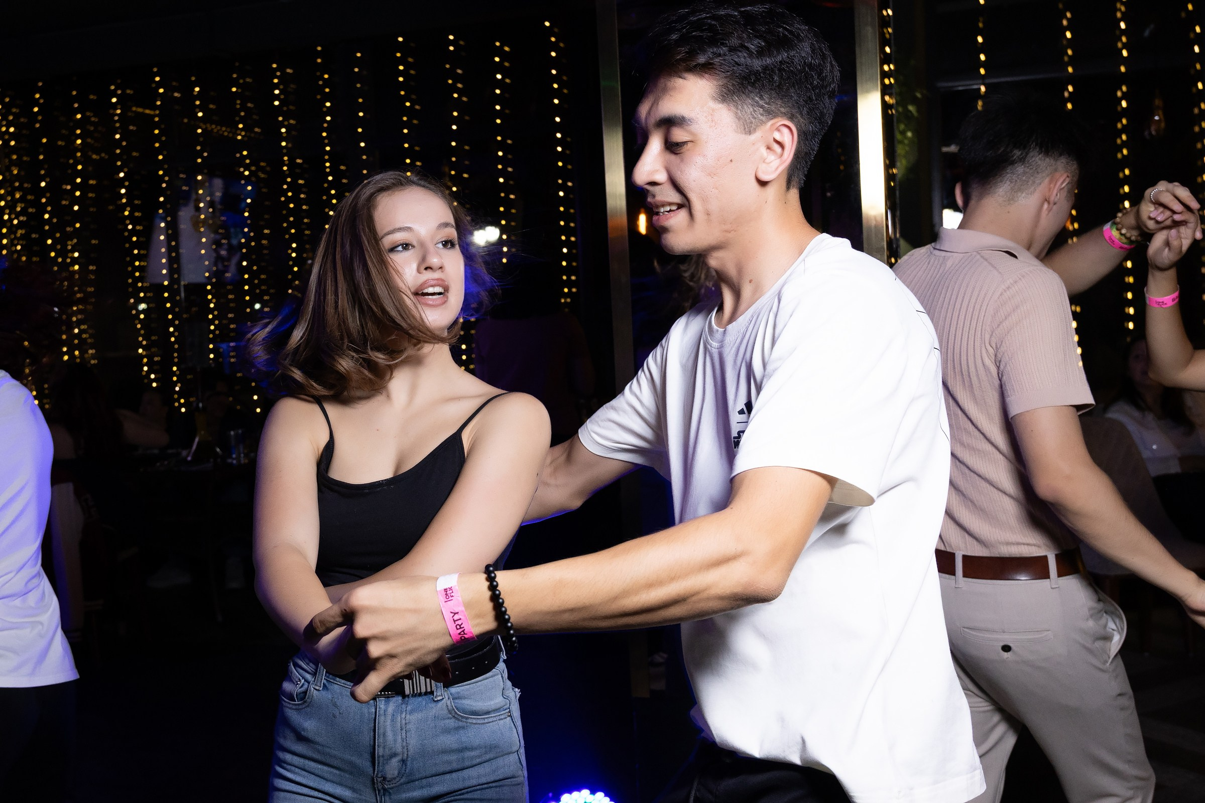 Bachata party by One Flick. Репортажный фотограф в Алматы Каюпов Сержан