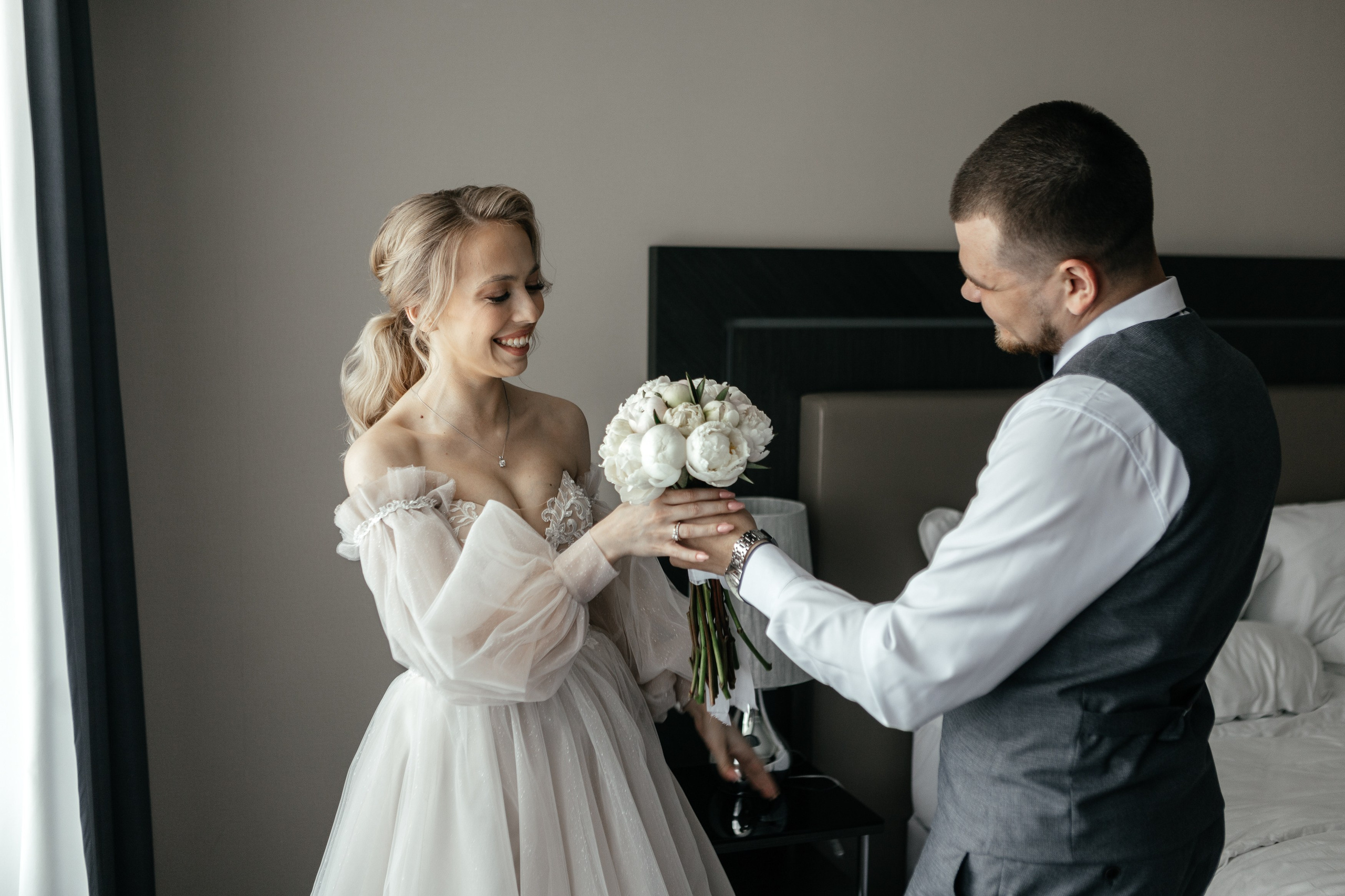 Свадебный фотограф Уфа — Руслан ГабдлисламовЖивые эмоции, красивые кадры, воспоминания на всю жизнь.Работаю по всей Республике Башкортоста. Свадебный фотограф Уфа Руслан Габдлисламов