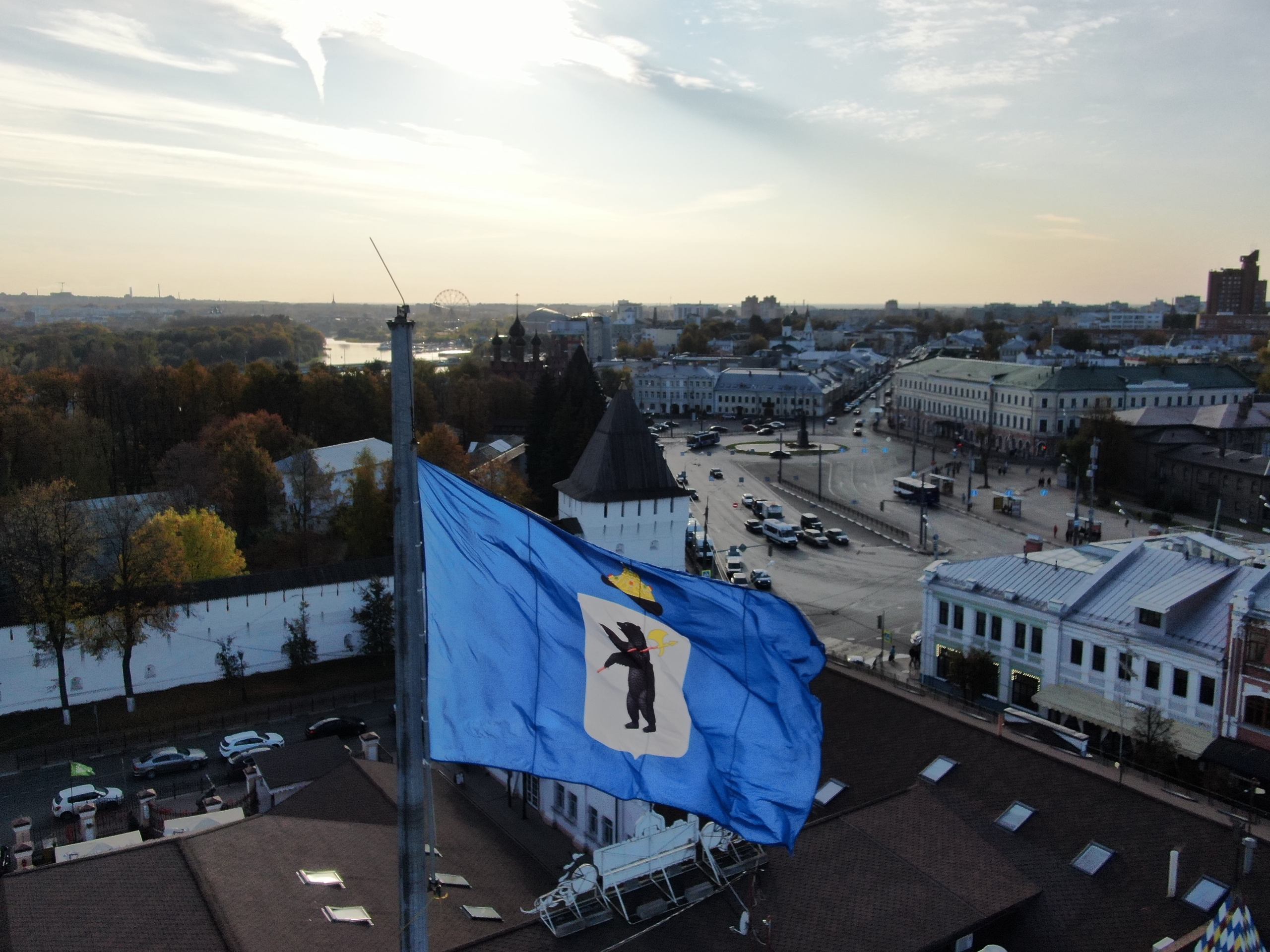 Аэросъёмка в Ярославле дрон квадрокоптер — портфолио Грибов Медиа. Фото и видеосъёмка в Ярославле | Грибов Медиа контент студия  — от 2500 ₽/час