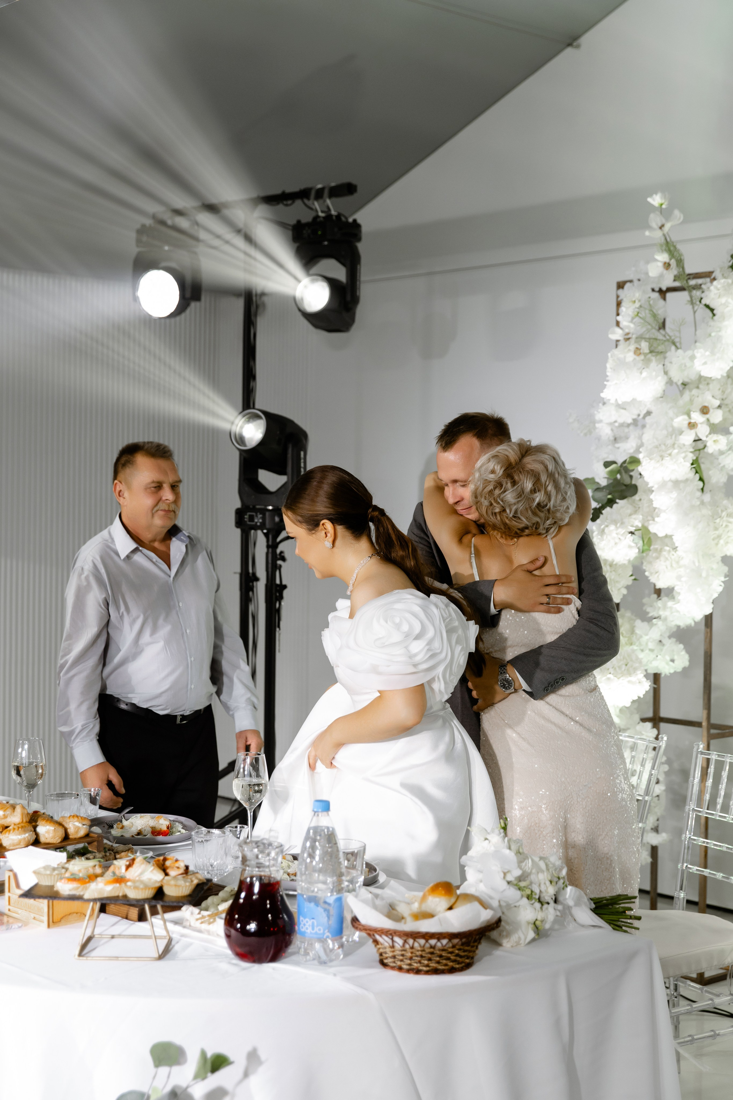 Свадебный день Влада и Вики. Свадебный фотограф Анна Бабахина