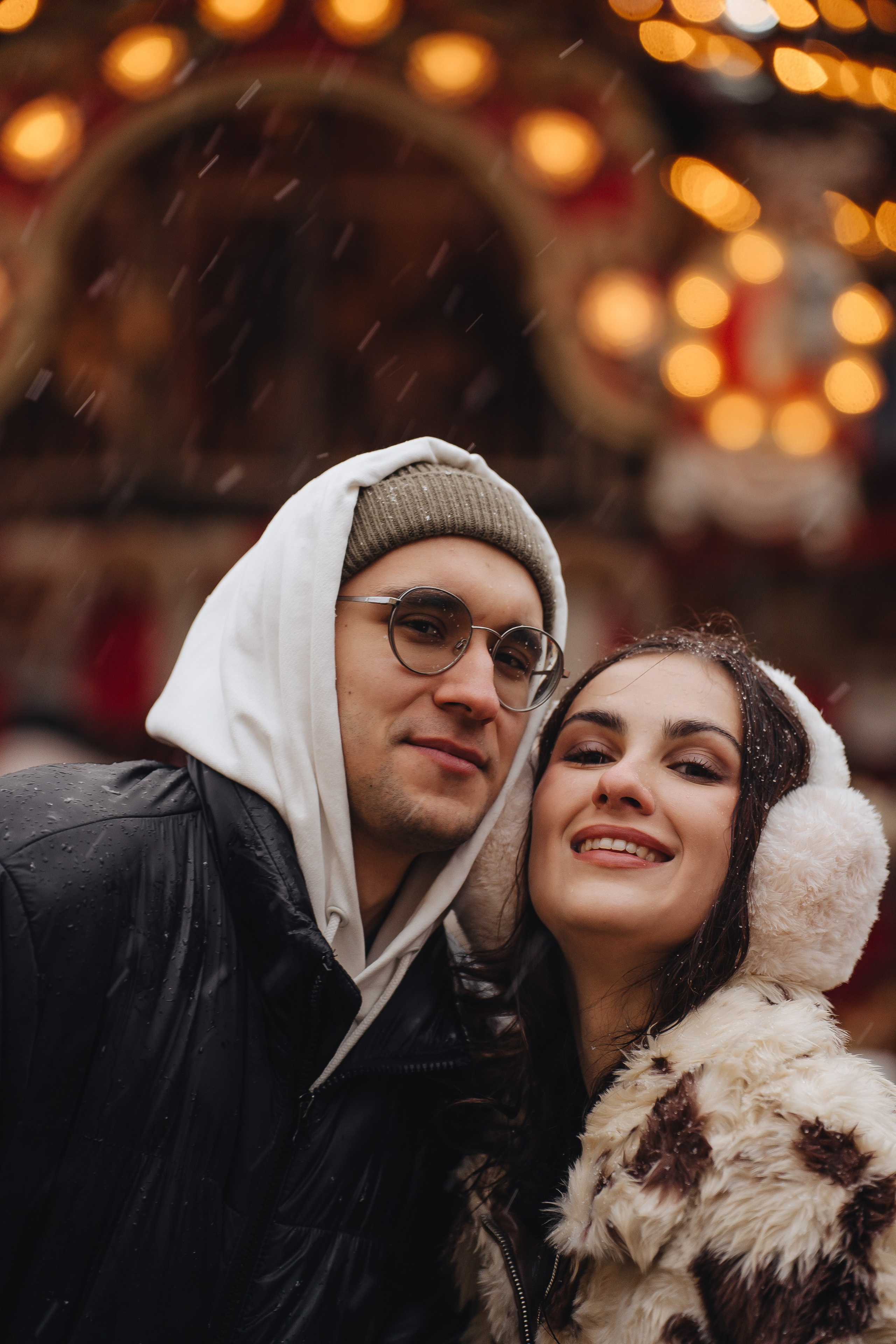 ПРОГУЛКА НА МАНЕЖНОЙ ПЛОЩАДИ ДЛЯ ДЕВУШКИ ПЕРЕД НОВЫМ ГОДОМ (НОВОГОДНЯЯ ФОТОСЕССИИЯ НА МАНЕЖНОЙ ПЛОЩАДИ). Профессиональный фотограф, Санкт-Петербург — Виктория Богомолова