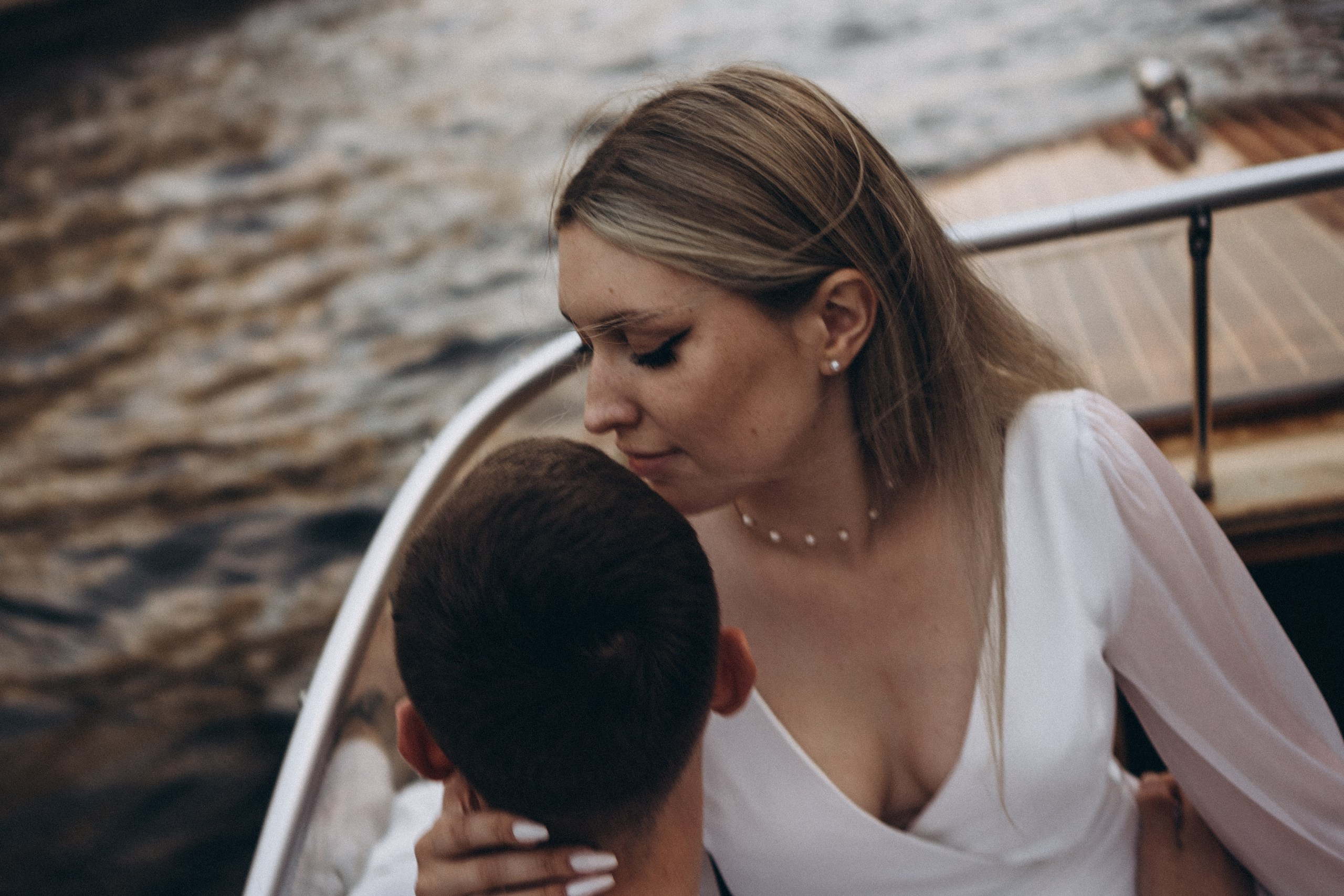 СВАДЕНБНАЯ СЬЕМКА НА КАТЕРЕ ПО КАНАЛАМ САНКТ-ПЕТЕРБУРГА И В АКВАТОРИИ НЕВЫ. Профессиональный фотограф, Санкт-Петербург — Виктория Богомолова