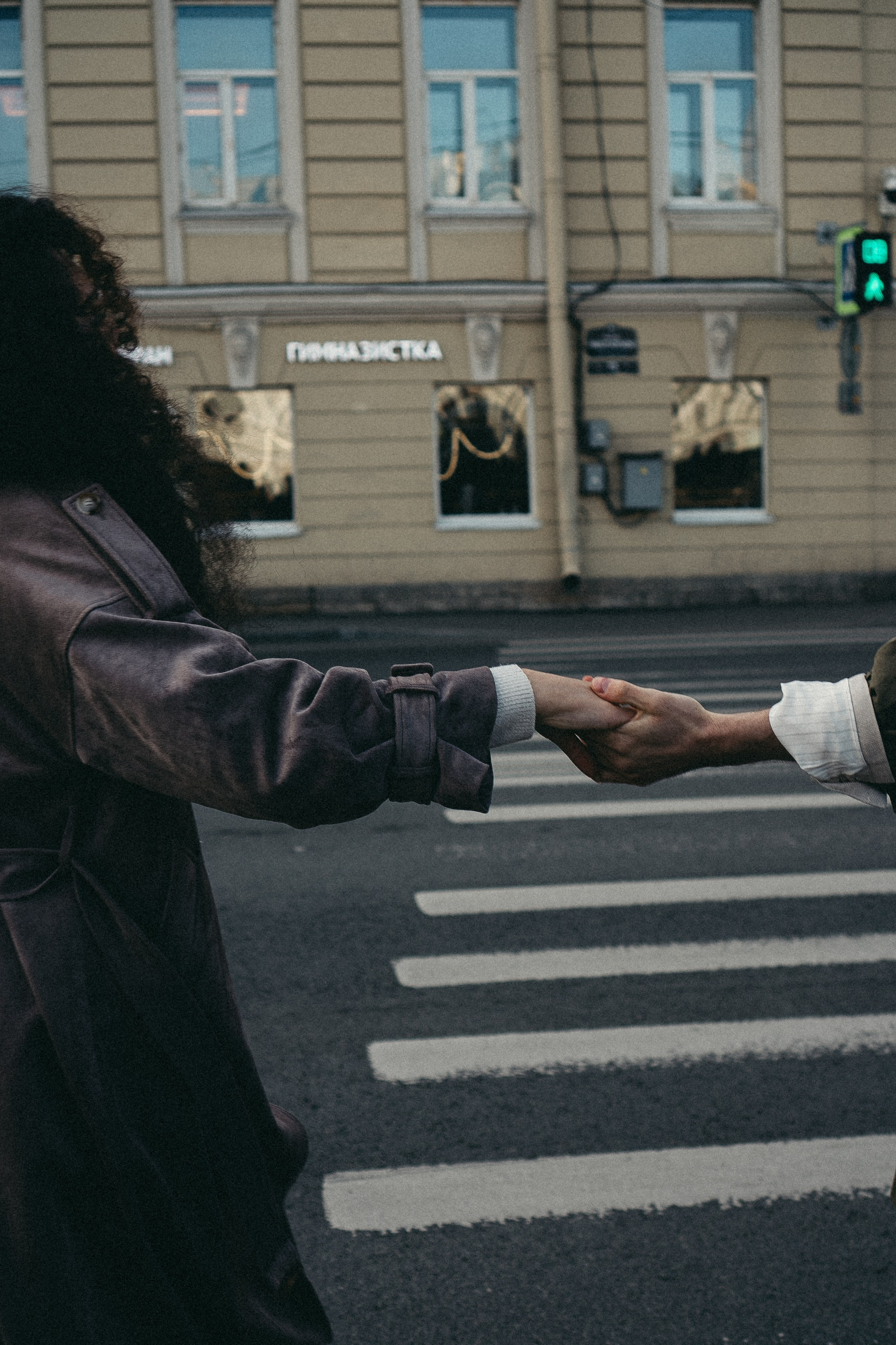 СВАДЕБНАЯ ПРОГУЛКА ПО ПЕТРОГРАДКЕ ВЕСНОЙ. СВАДЕБНАЯ ФОТОСЕССИИЯ НА ПЕТРОГРАДКЕ. Профессиональный фотограф, Санкт-Петербург — Виктория Богомолова