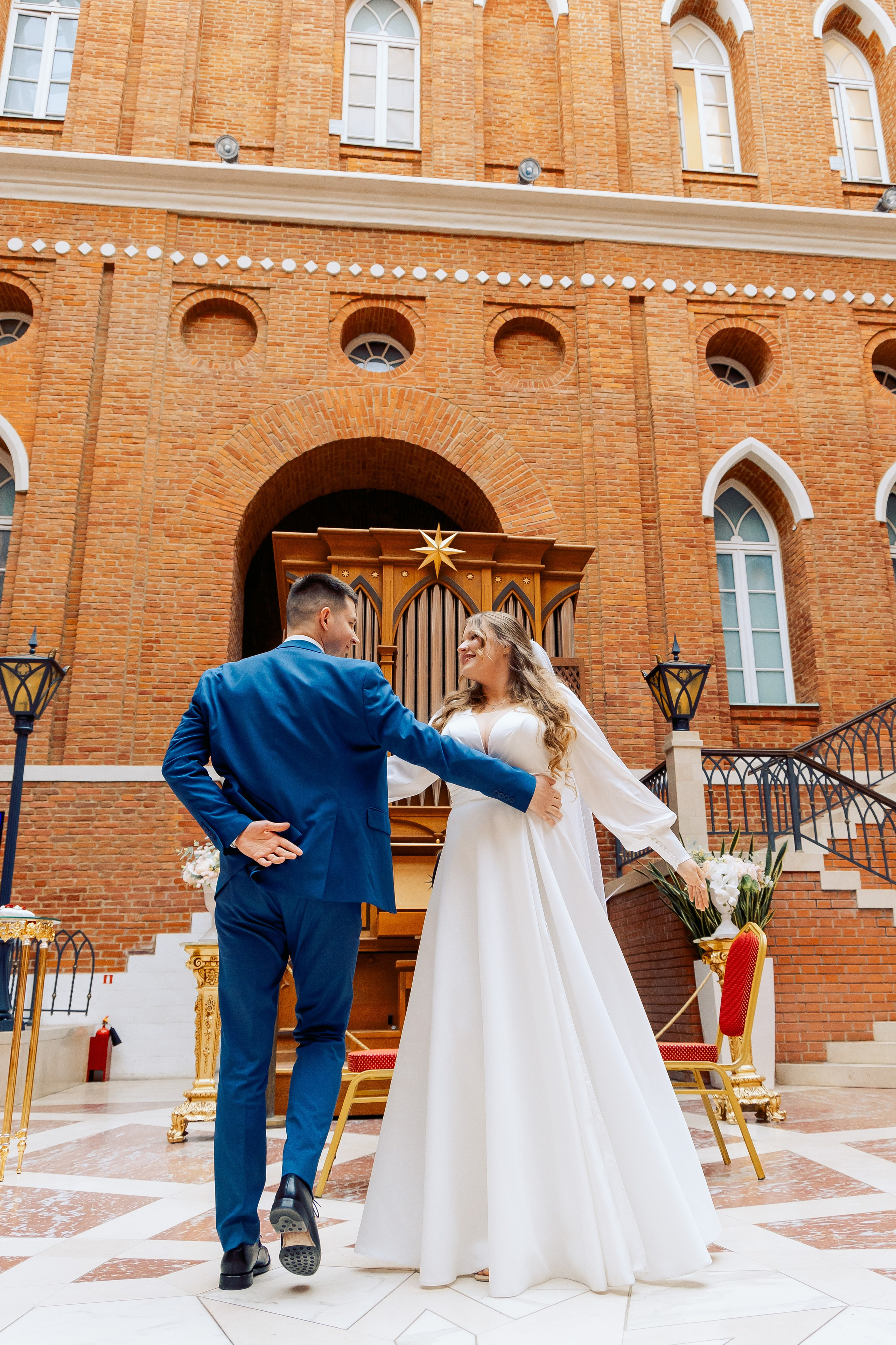 танец молодоженов