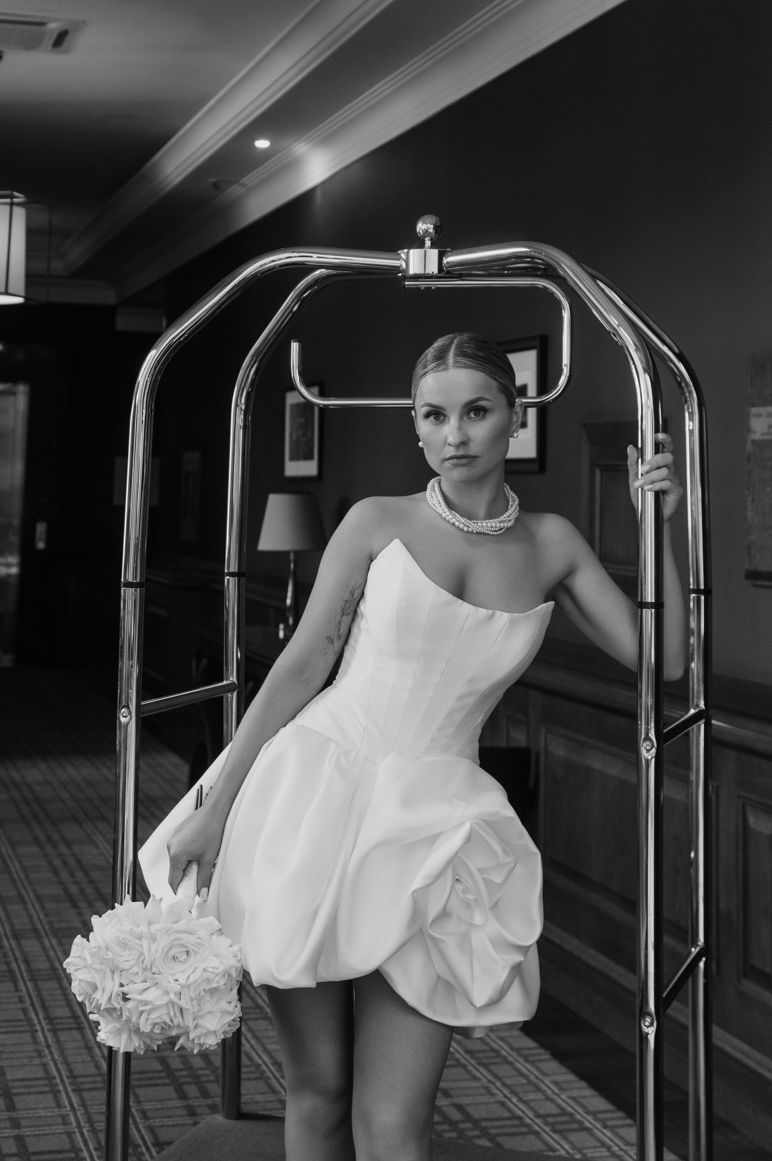 Свадебная фотосессия в Завидово гольф поле с утром невесты и красивым свадебным банкетом. Свадебный фотограф в Твери, Москве и Санкт-Петербурге Денисова Екатерина