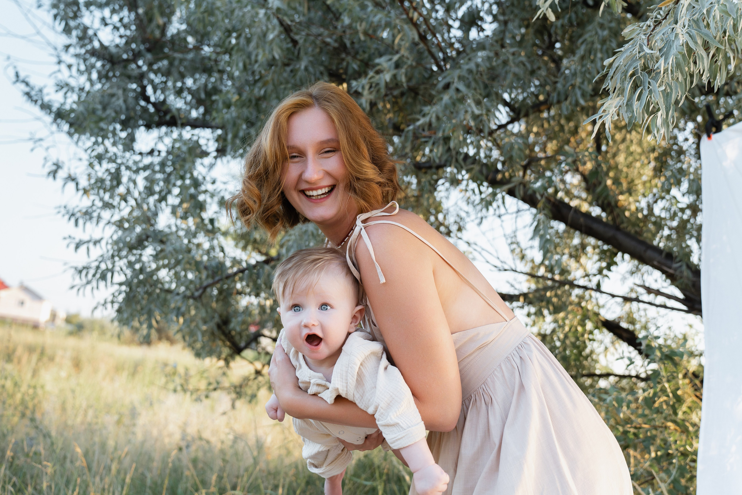 Виталий и Татьяна_ фотозона пикник. Свадебный и семейный фотограф в Самаре Салахова Гулина