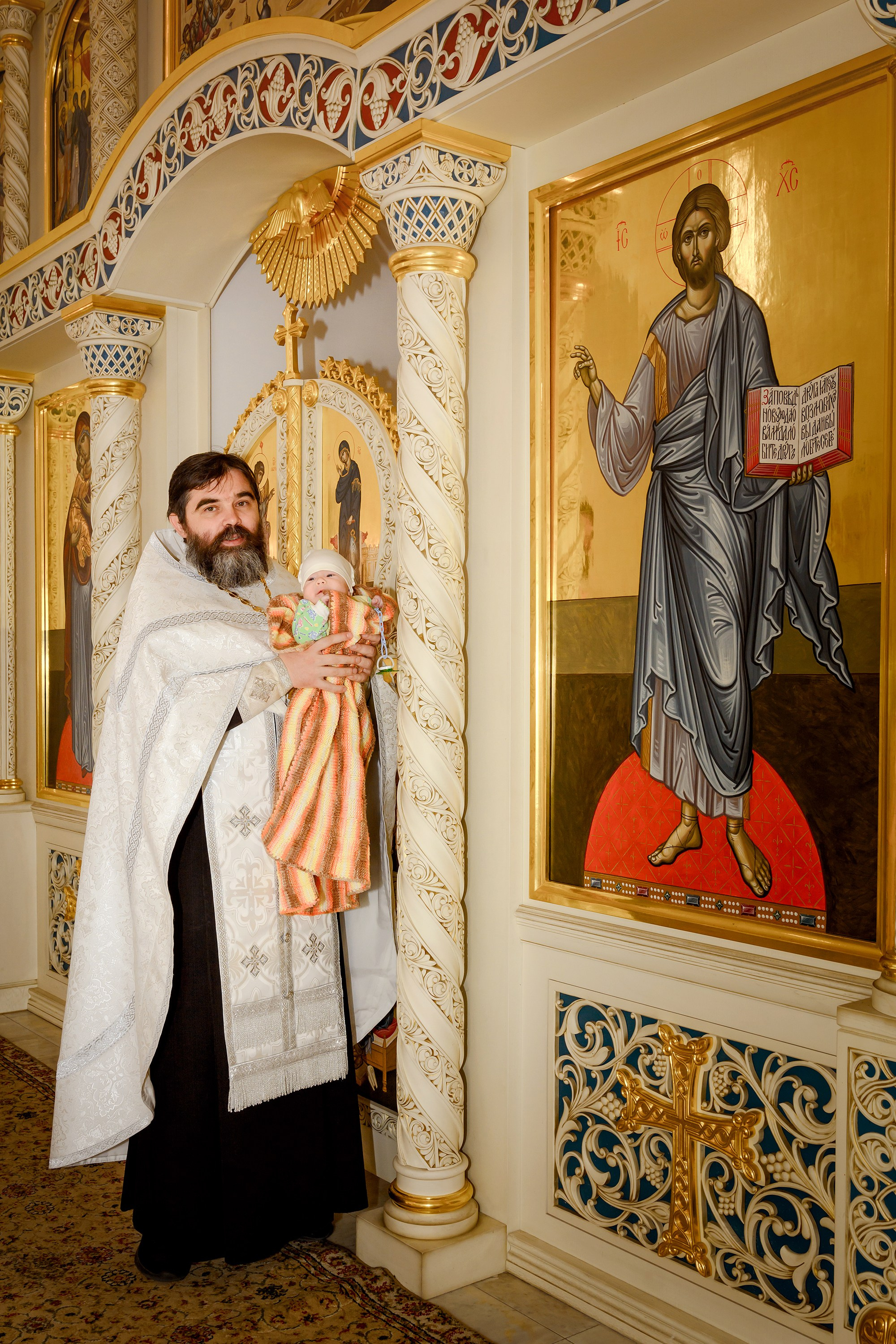 Фотосессии крещения. Фотограф Оксана Сафонова