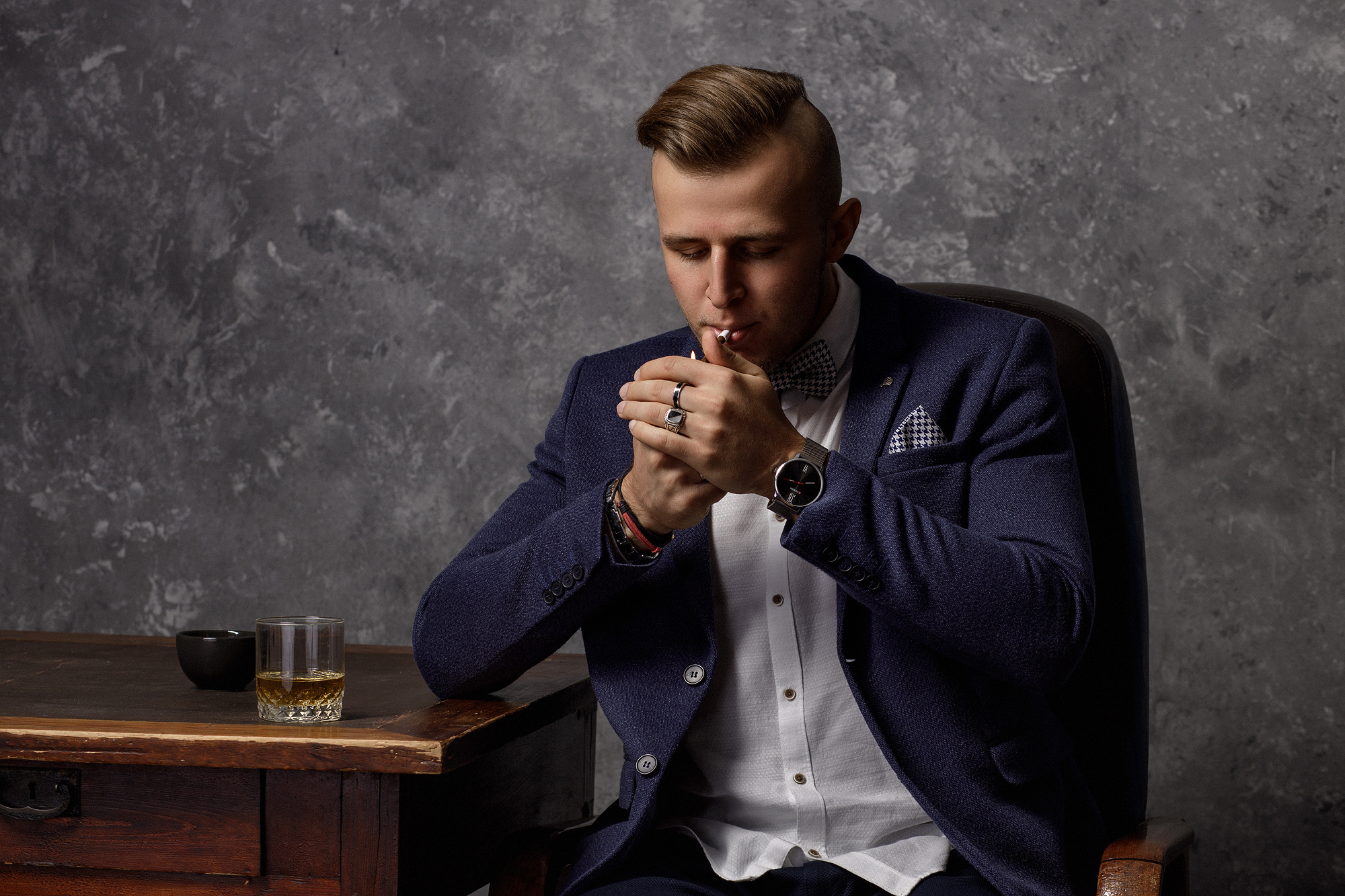 Мужские портреты. Семейный, спортивный, студийный фотограф в Виталий Зыбин