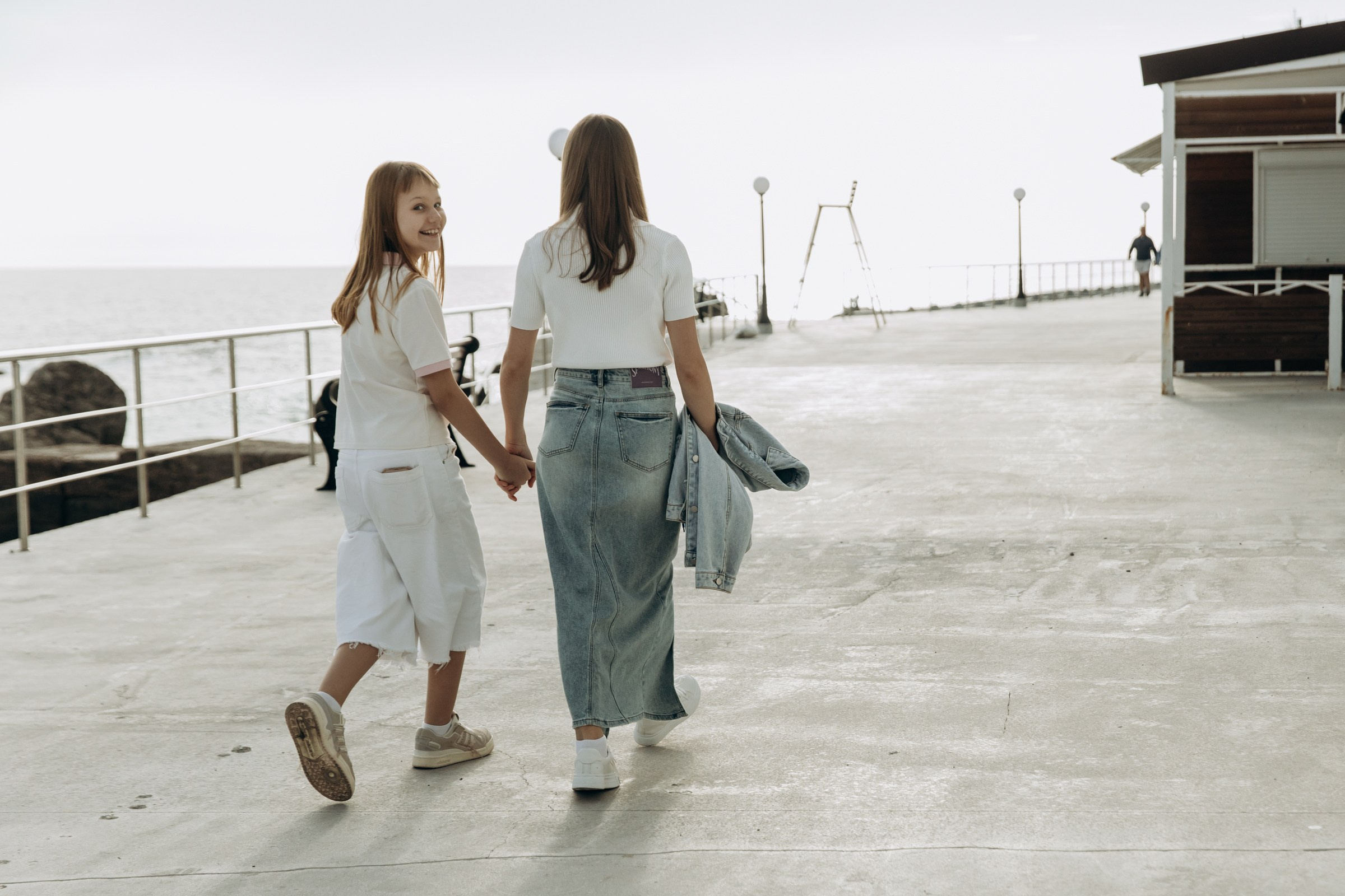 Диана и Полина. Форос. Фотограф в Крыму — Федор зайцев. Свадебная, семейная и портретная съёмка. Фотографии для контента, для бизнеса. Корпоративная съёмка