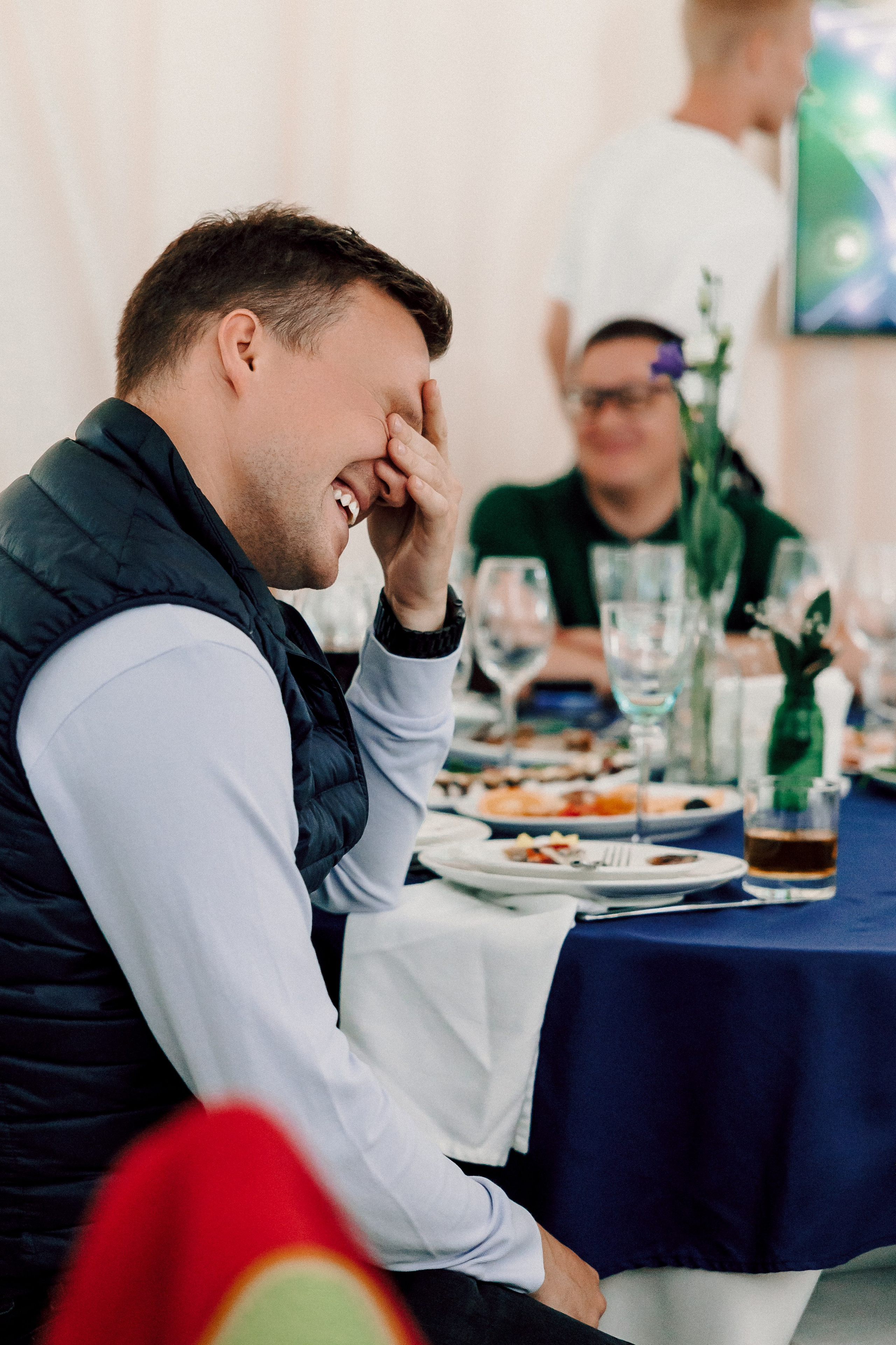 УММ2 — Летний корпоратив. Лёшка Варзегов — фотограф