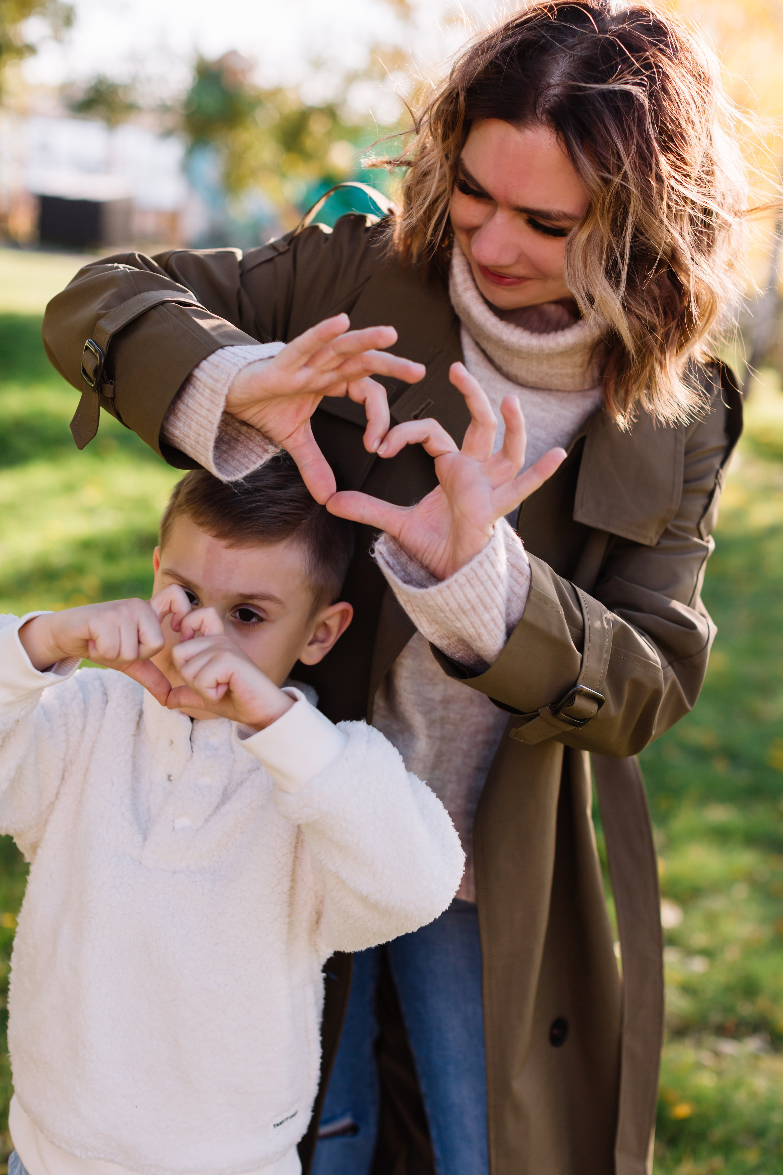 алёна малахова фотограф новосибирск семейный детский домашняя фотосессия в новосибирске день рождения репортажная съёмка фотосессия с лошадьми на конюшне деревня алтай  на природе фотосессия в детском саду мама и сын предложение руки и сердца идея  помолвка фотосессия берег закат детский день рождения годик торт аниматор лофт игровая продолжение следует prodoljenie_sleduet_  корпоратив тимбилдинг первоклашка линейка  контент  бизнес портрет оперный новат франция берет весна девушка мама и дочь мать и дитя