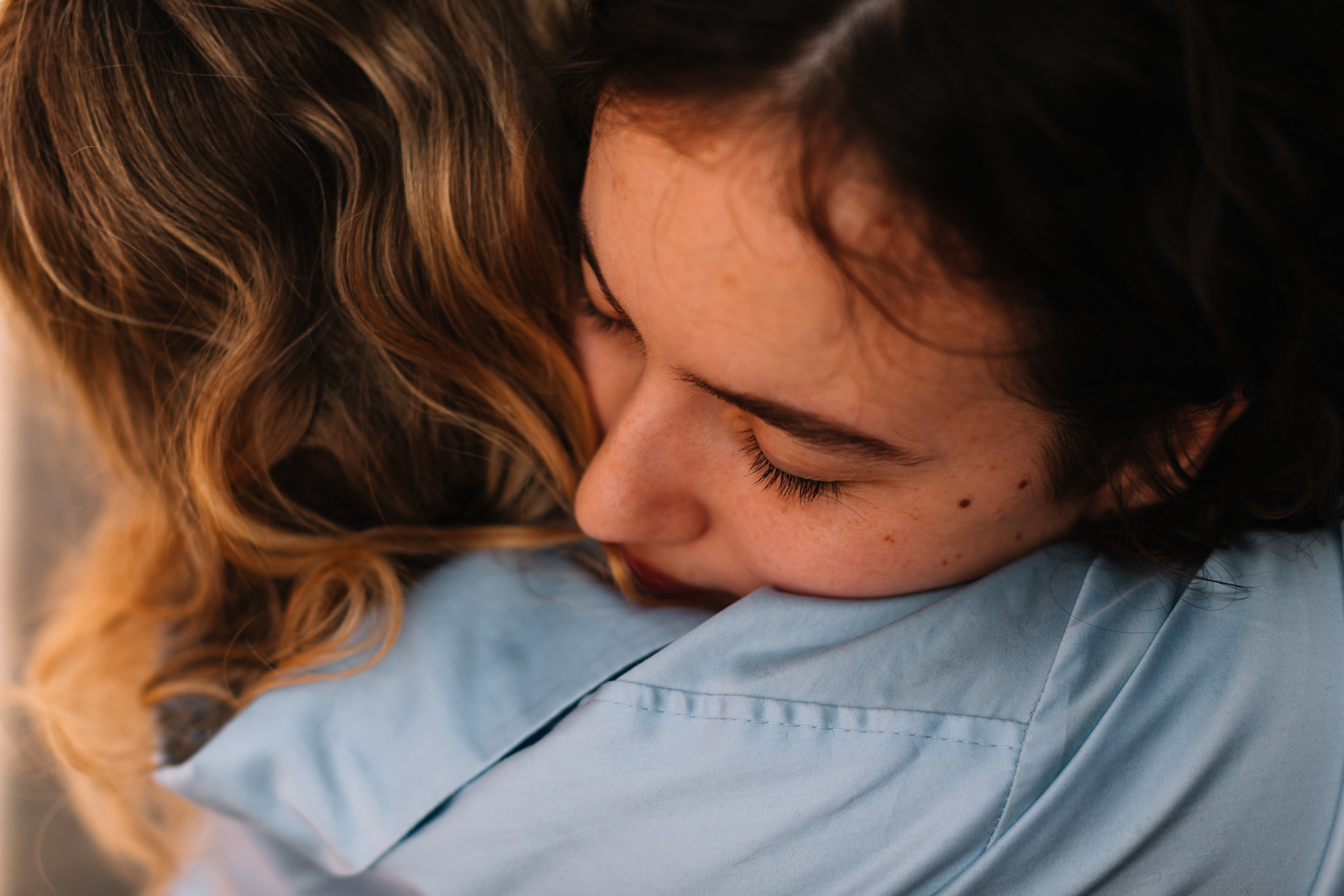 алёна малахова фотограф новосибирск семейный детский домашняя фотосессия в новосибирске день рождения репортажная съёмка фотосессия с лошадьми на конюшне деревня алтай  на природе фотосессия в детском саду мама и сын предложение руки и сердца идея  помолвка фотосессия берег закат детский день рождения годик торт аниматор лофт игровая продолжение следует prodoljenie_sleduet_  корпоратив тимбилдинг первоклашка линейка  контент  бизнес портрет