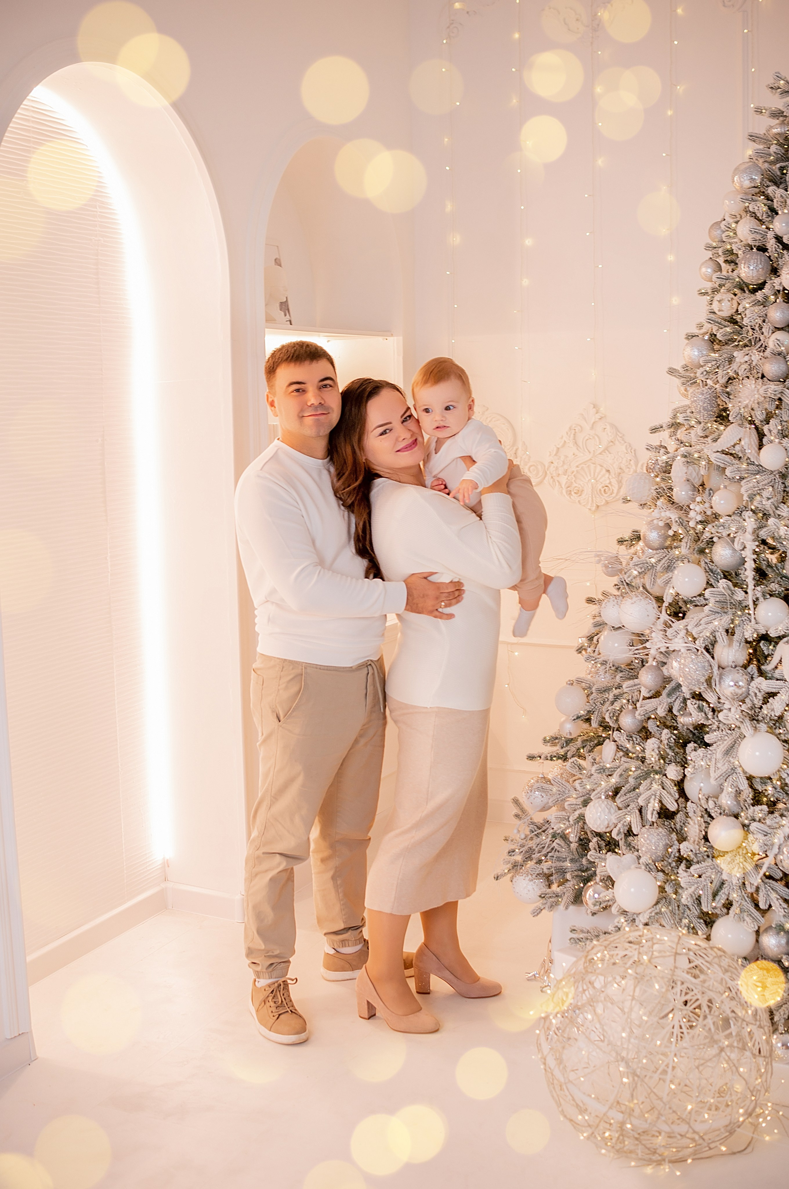 Новогодняя семейная фотосессия в Краснодаре 2023-2024. Фотограф новорожденных Краснодар Малышенко Надежда