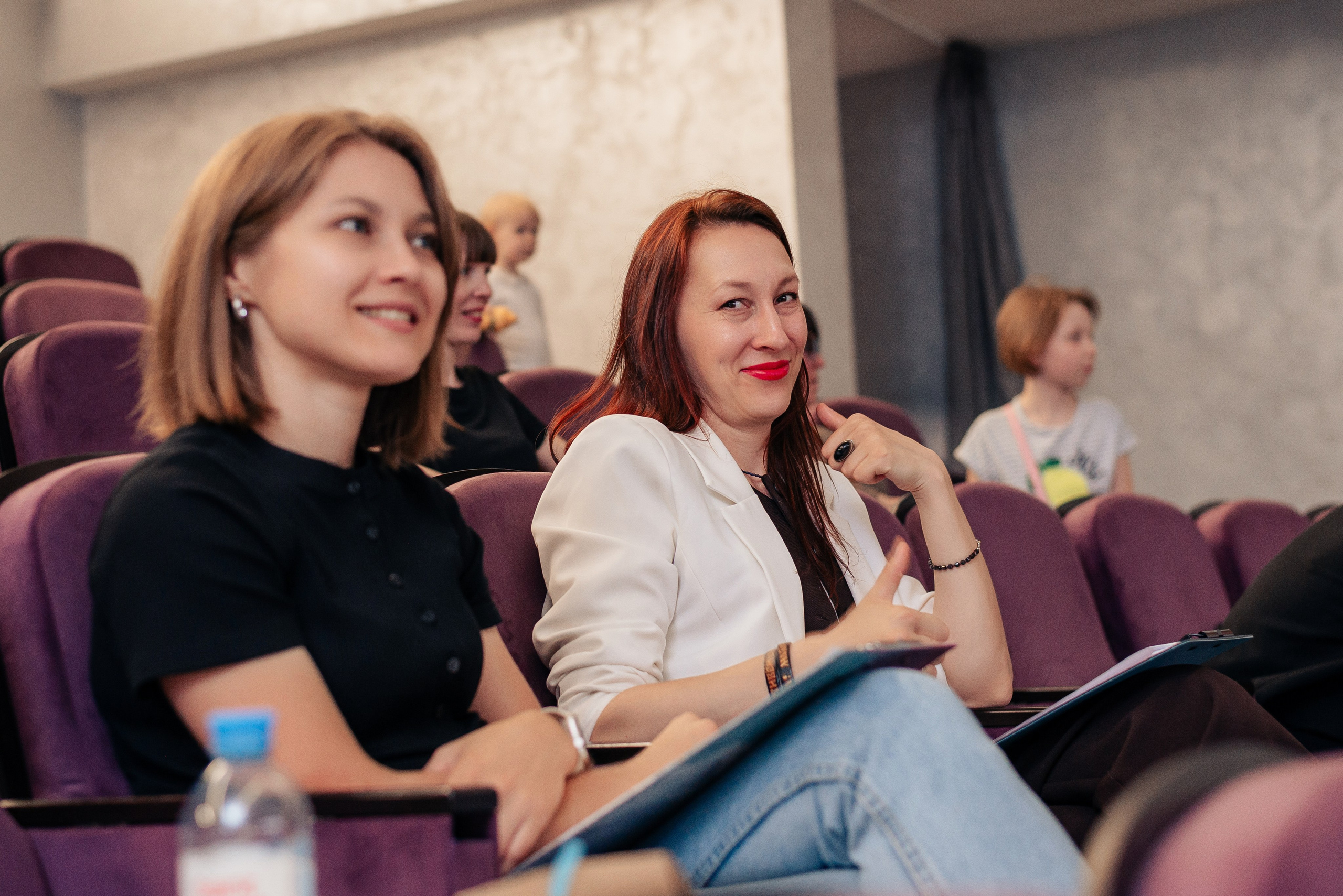 Слингомама Иваново 2025. Семейный и детский фотограф Иваново Ксения Азаренкова