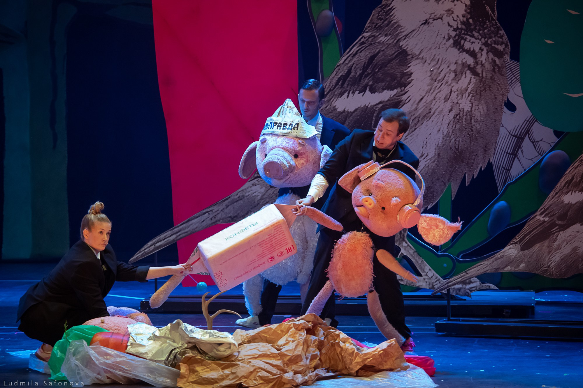 Театр на Таганке. Три поросенка. Lucytheatre