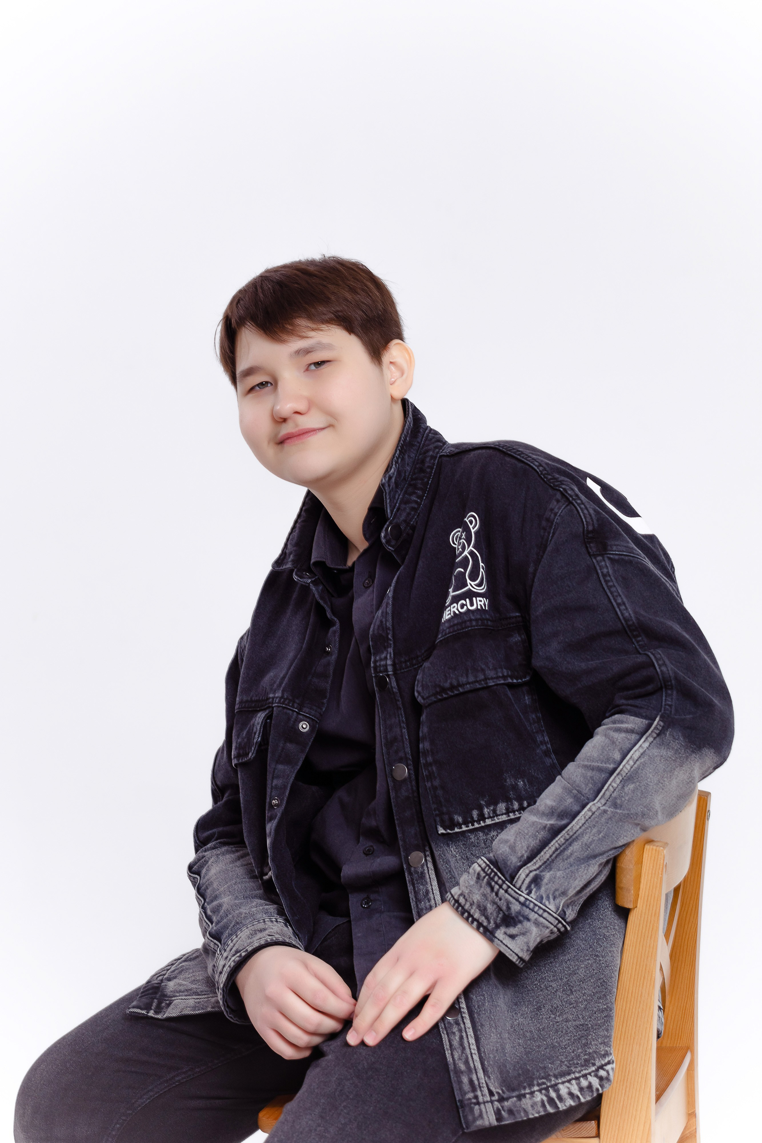 Выпускной альбом для 9-11 классов. Свадебный и семейный фотограф в Оренбурге Ильяна Тукжанова