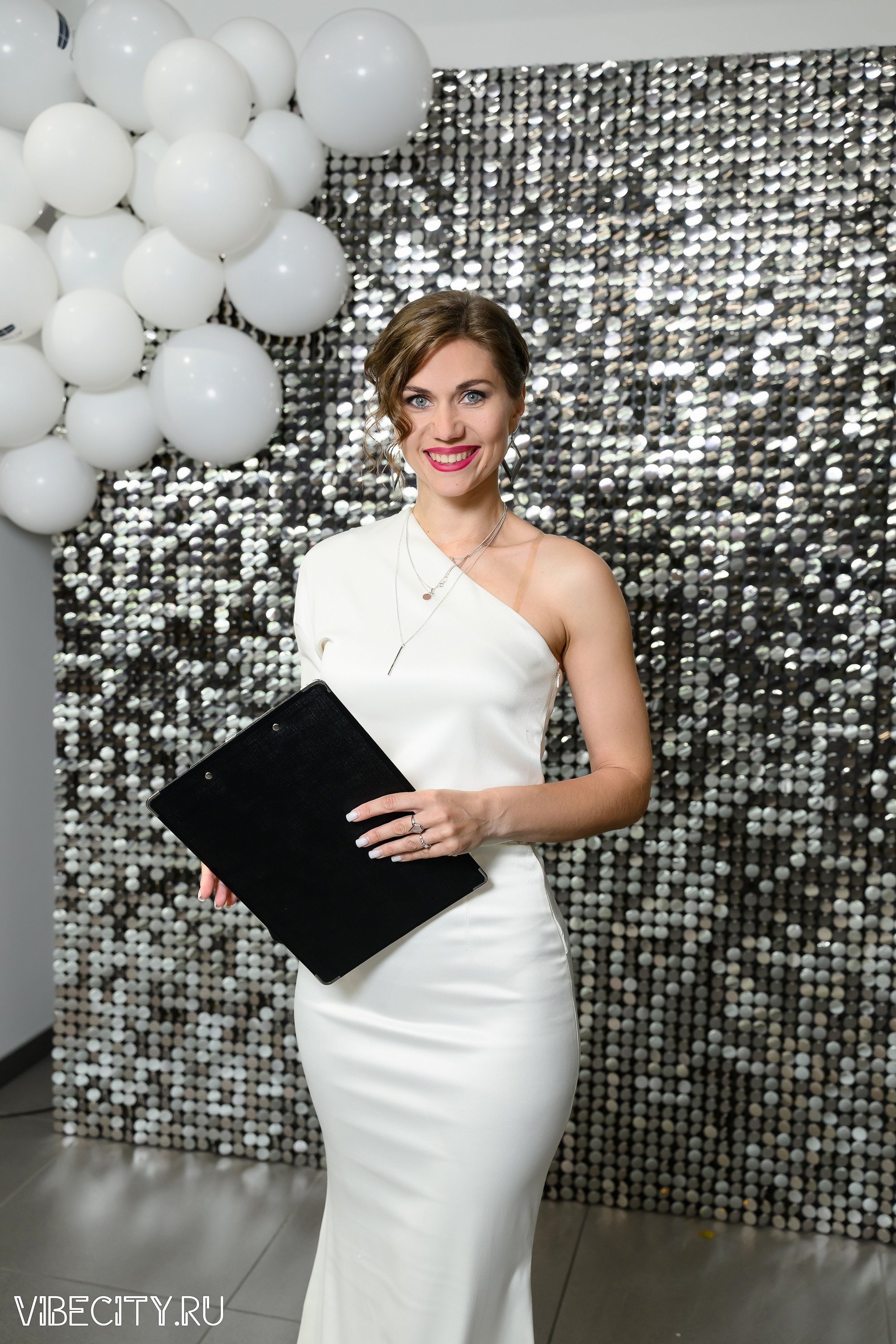 Презентация Geely Manjaro. VIBECITY.RU Вайб Сити Ру Фоторепортажи Фотоотчеты Калининград