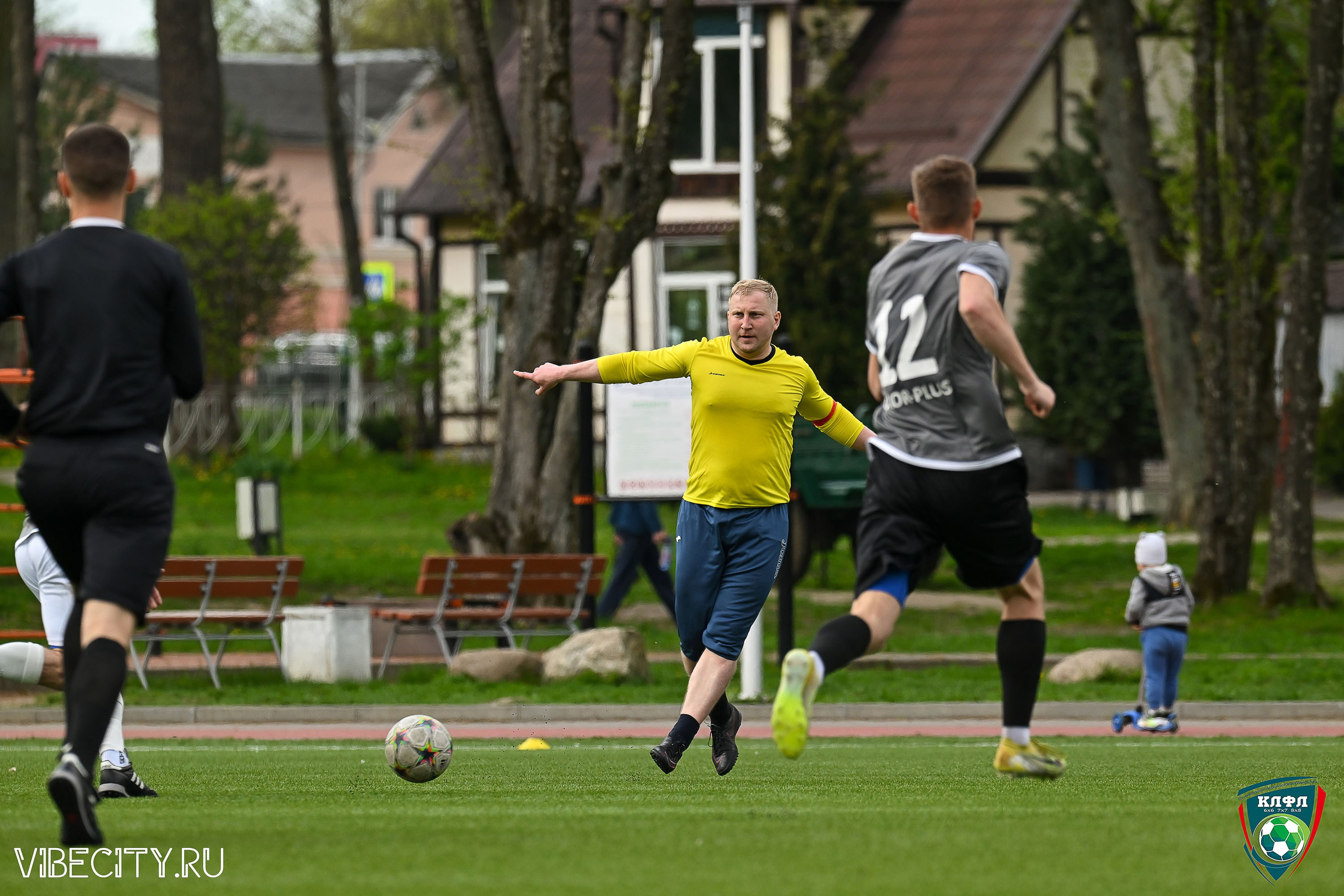 XX ЧЕМПИОНАТ КАЛИНИНГРАДСКОЙ ЛФЛ КАНЦМАРКЕТ39 сезона 2024–2025 гг. VIBECITY.RU Вайб Сити Ру Фоторепортажи Фотоотчеты Калининград