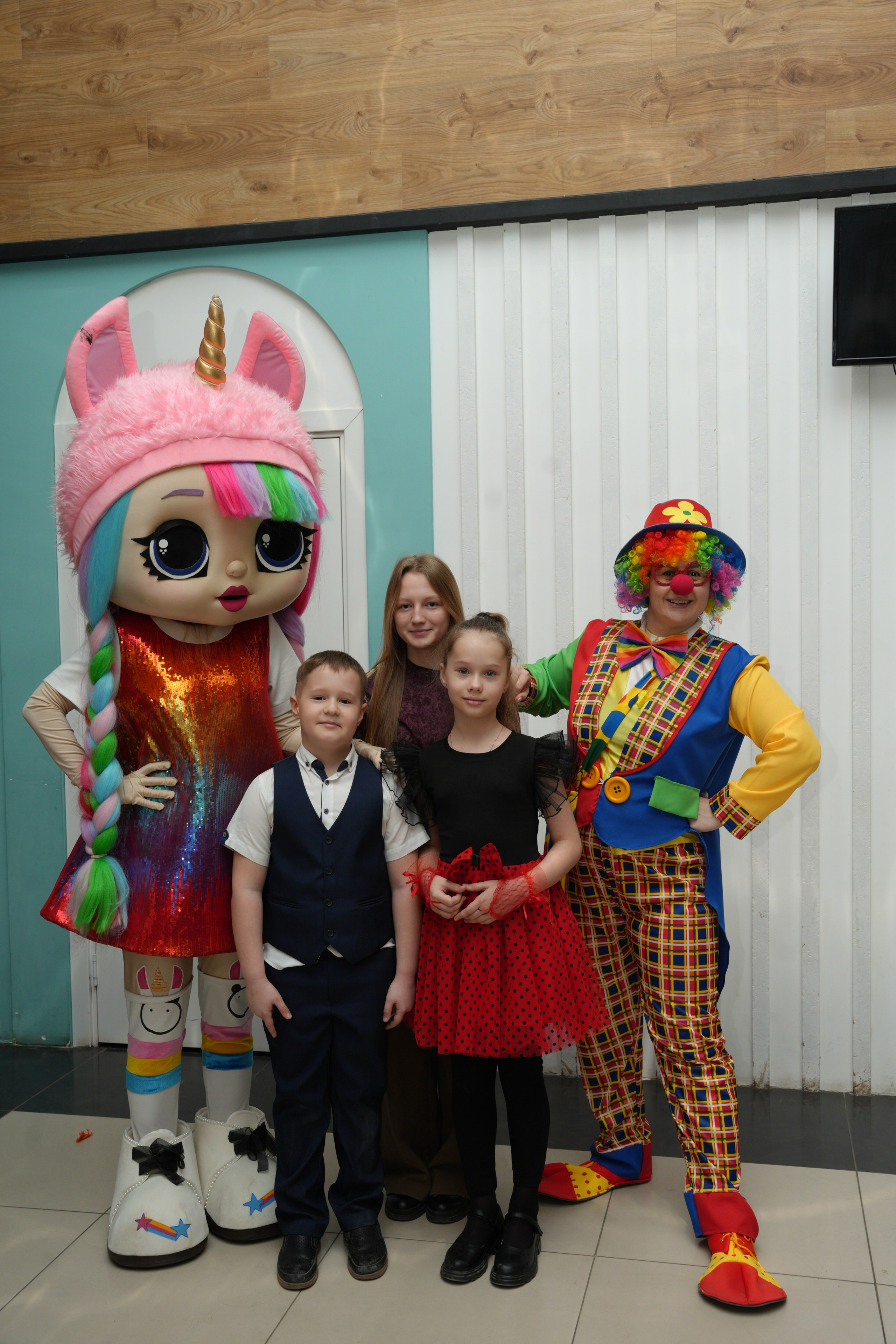 Социально —благотворительная акция «Ты в этом мире не один», посвященная Международному дню инвалидов. ВЫПУСКНЫЕ АЛЬБОМЫ, Школьный фотограф, семейный и свадебный в Саратове и области Ольга Плаксина