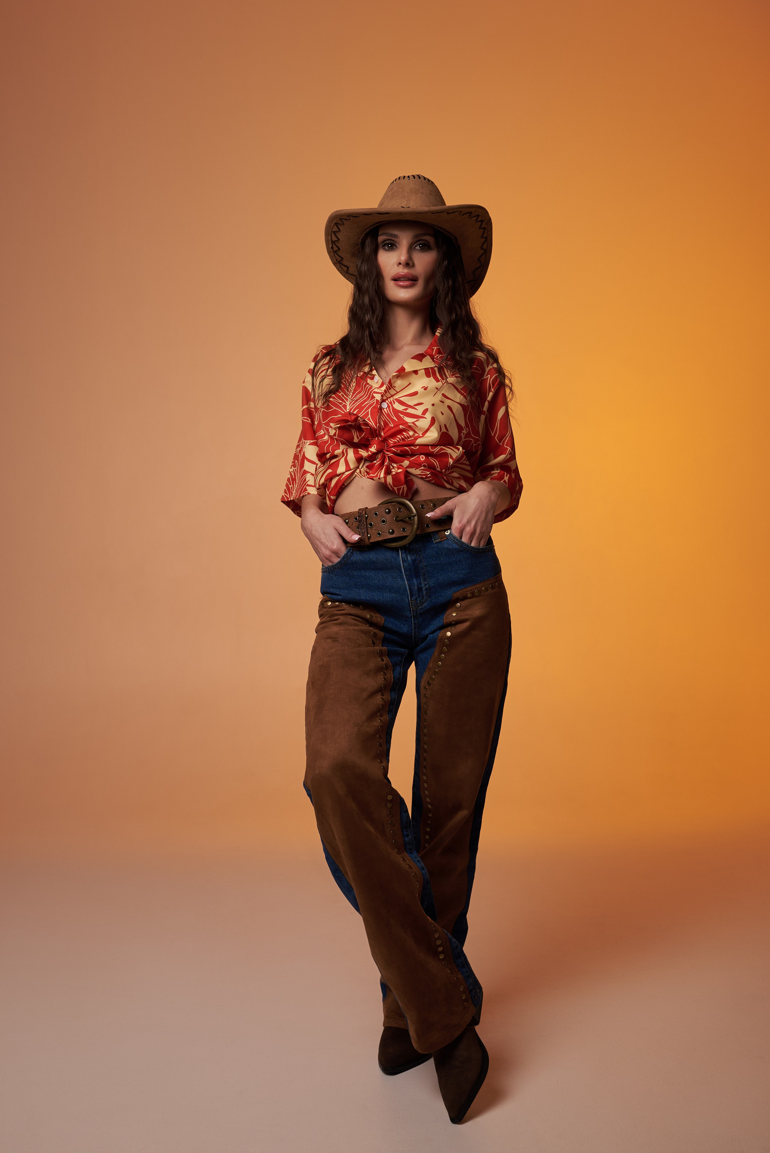 Юлия. Wood '25. Фотограф Потапчук Алёна (Ростов-на-Дону)