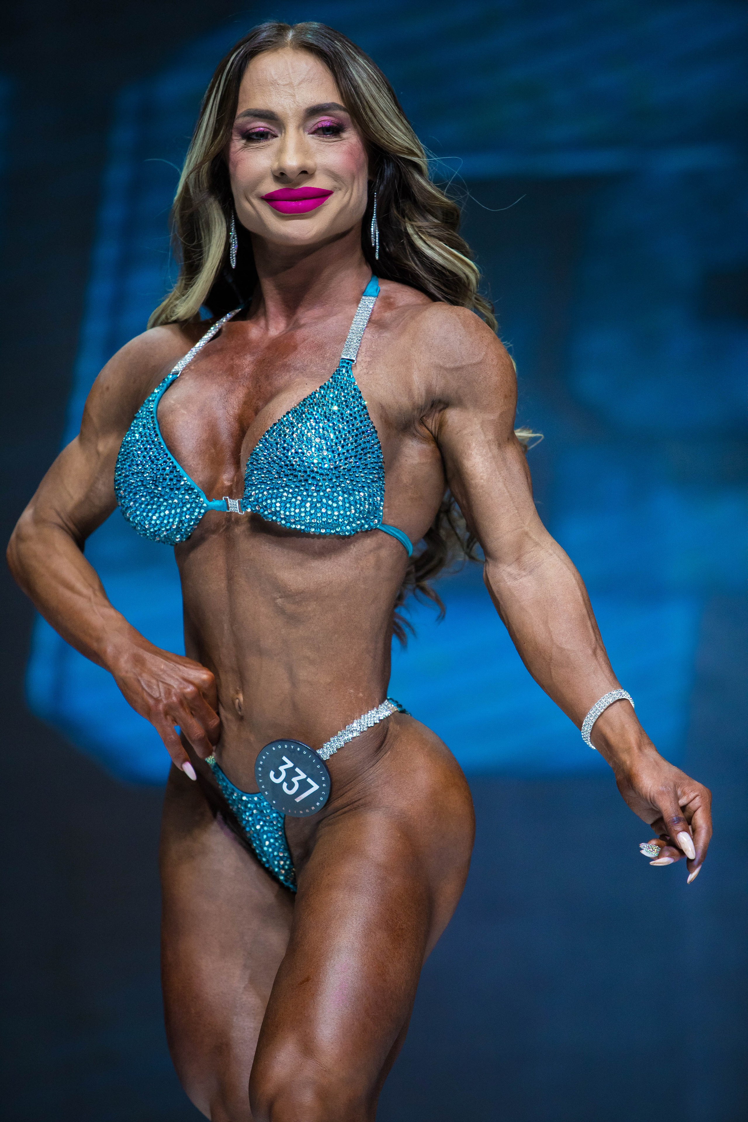 NBC9. Фотограф — художник в Москве Васильева Юлия