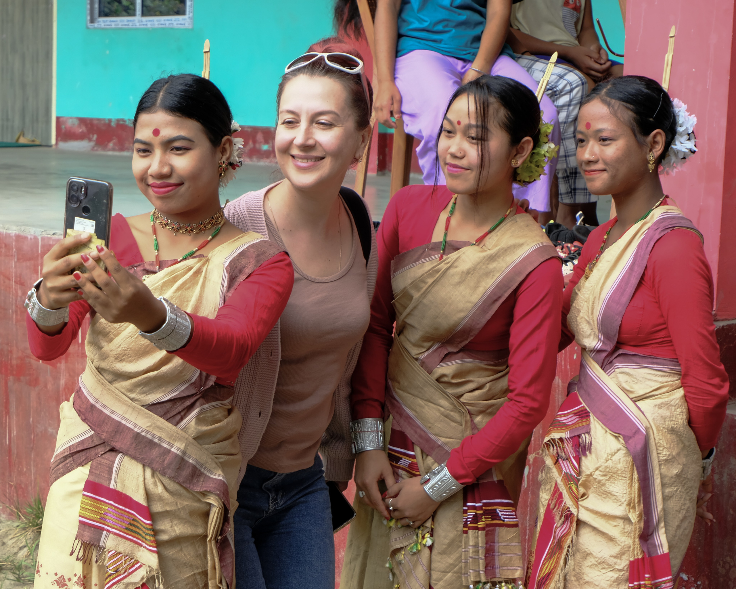 Крестный ход и танцы. Фотографии из путешествий