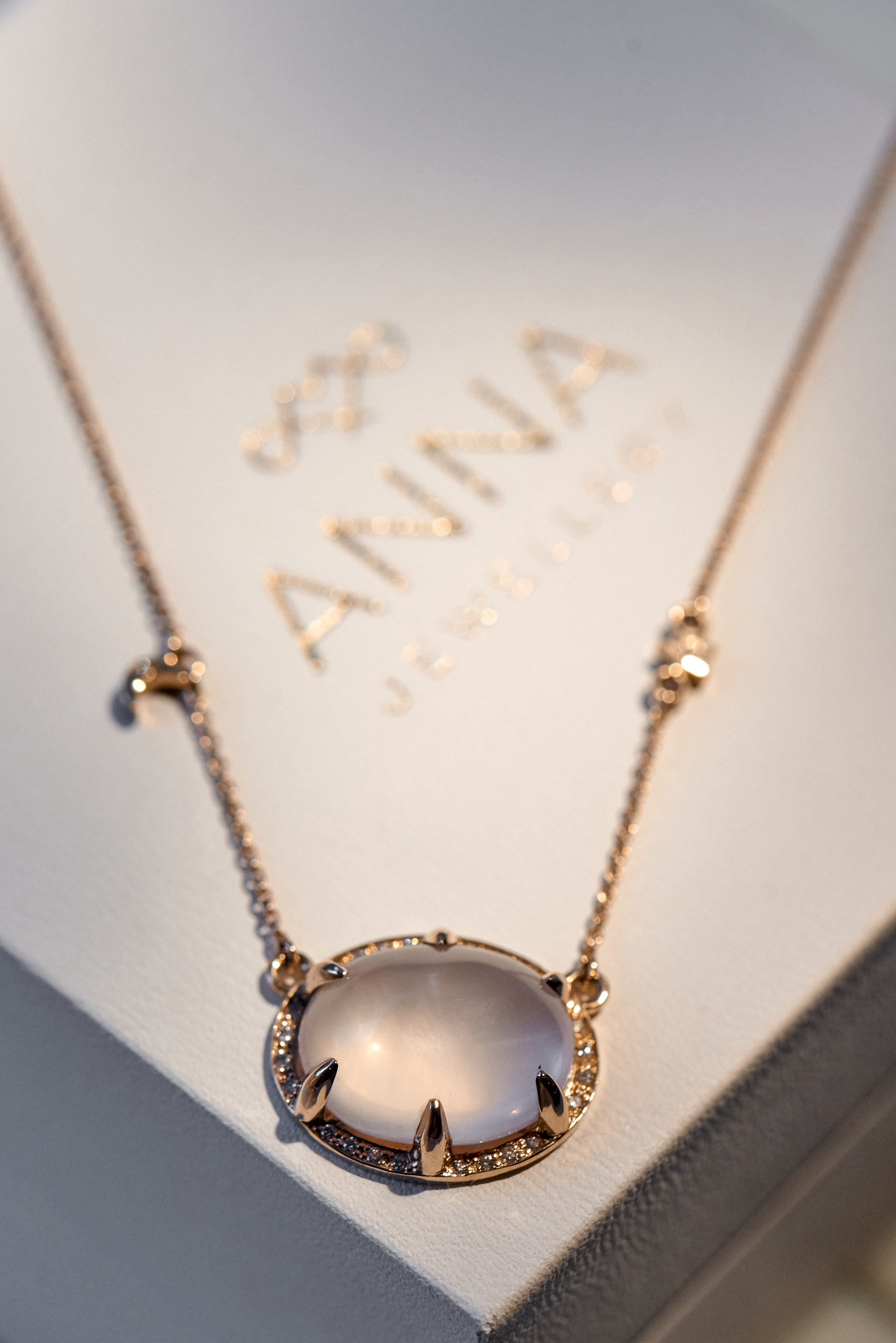 Ювелирка. Свадебный и семейный фотограф Михаил Галабурдин и Анна Завадская. Рост