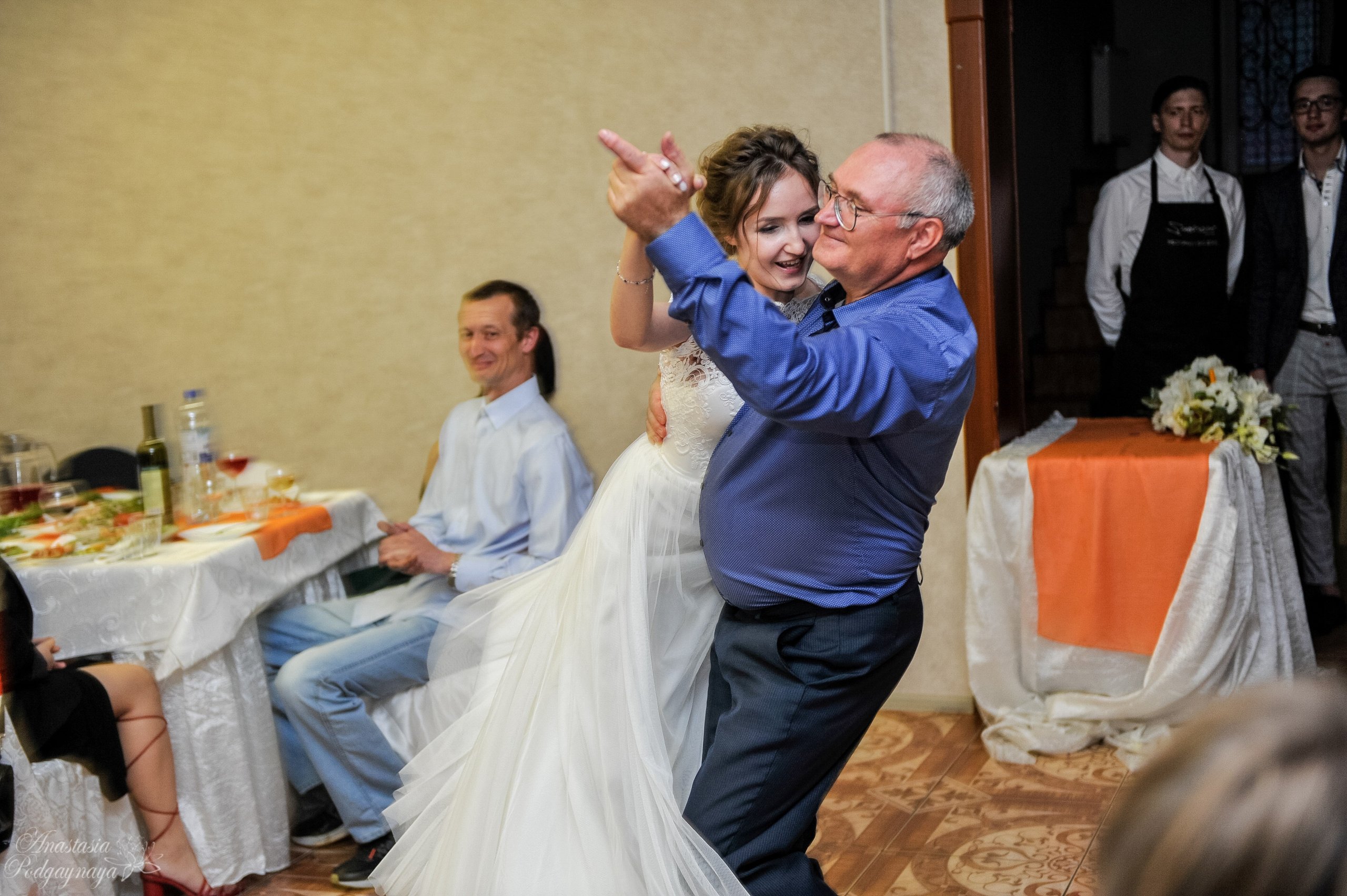 Саша и Арина. Семейный и женский фотограф, контент фотосессия в Екатеринбурге