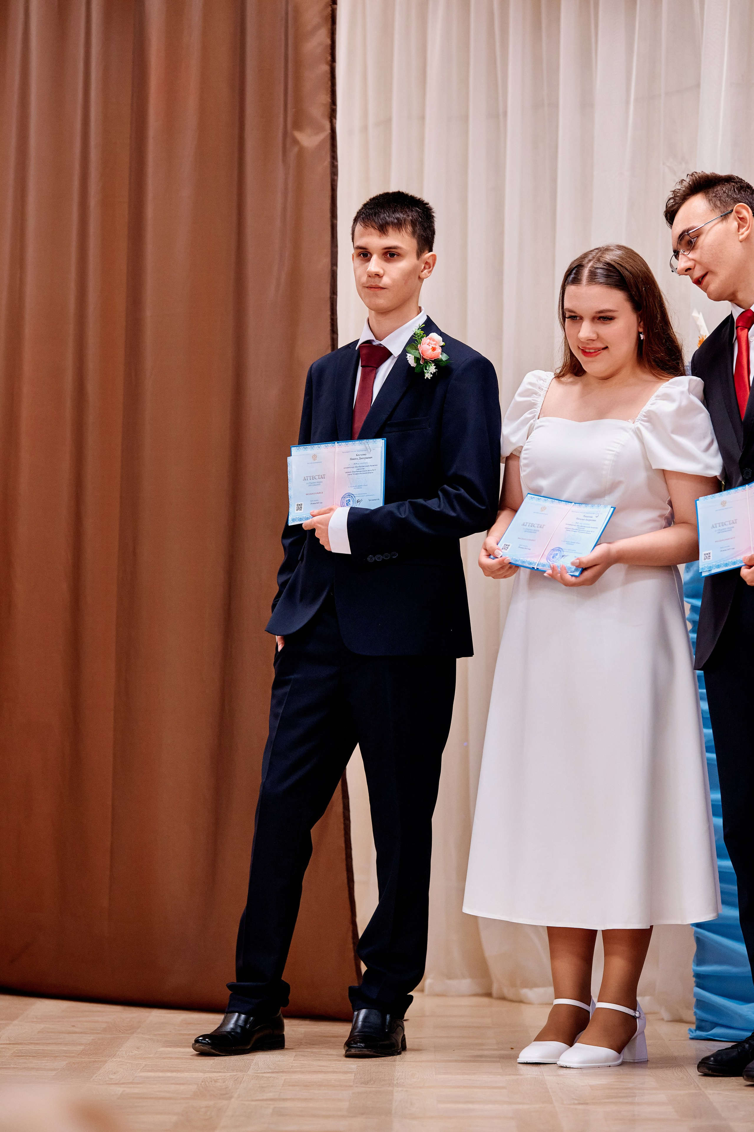 Выпускной 11Б. Школа 35. Фотограф Таганрог Анна Трайжон