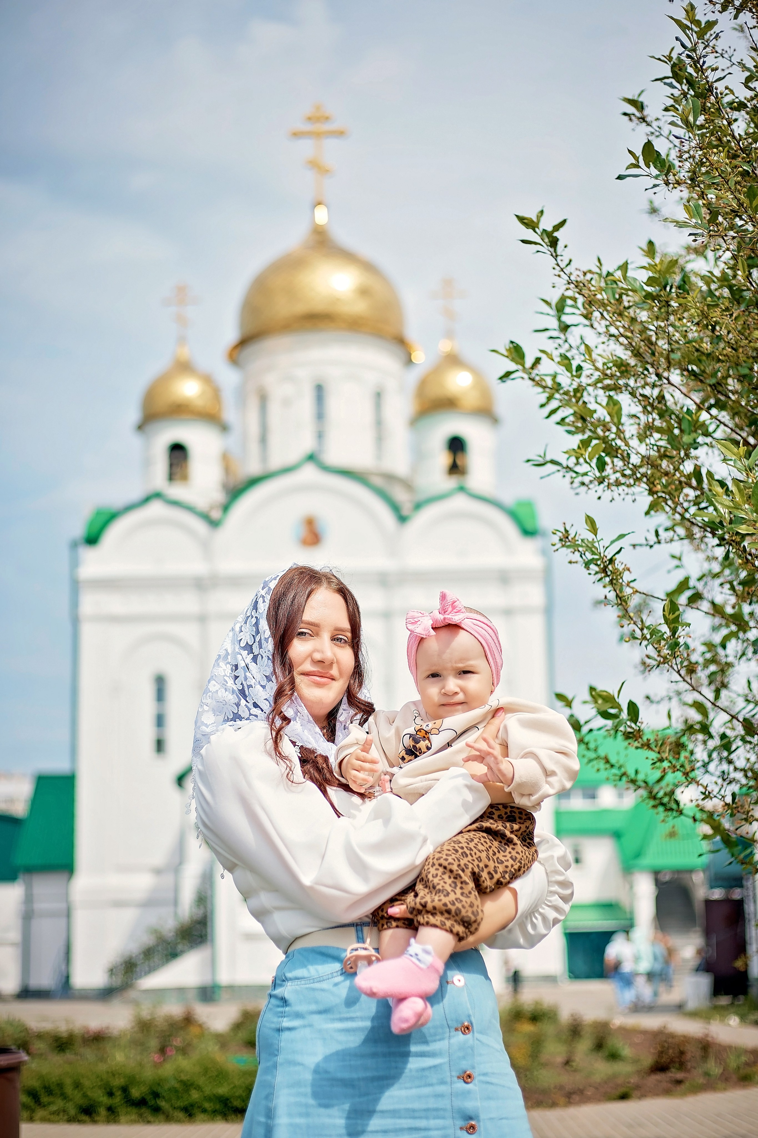 Таинство Крещения Алеси в Иоанно-Богословском храме. Фотограф на Крещение и Венчание в Барнауле