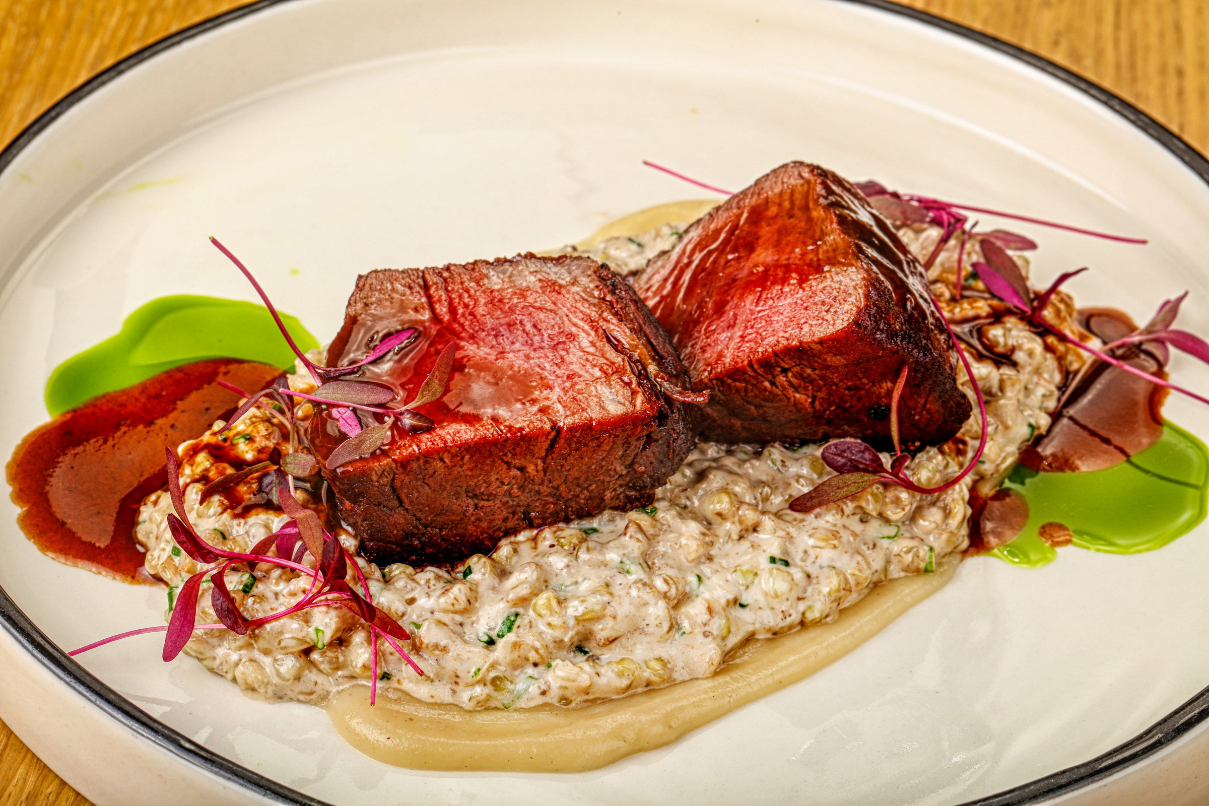 Фотосъемка блюд европейской кухни. Заказ по тел.: +7 (906) 006-90-22. Фуд-фотограф Андрей Старостин — съемка еды в Москве. 9000 руб. в час