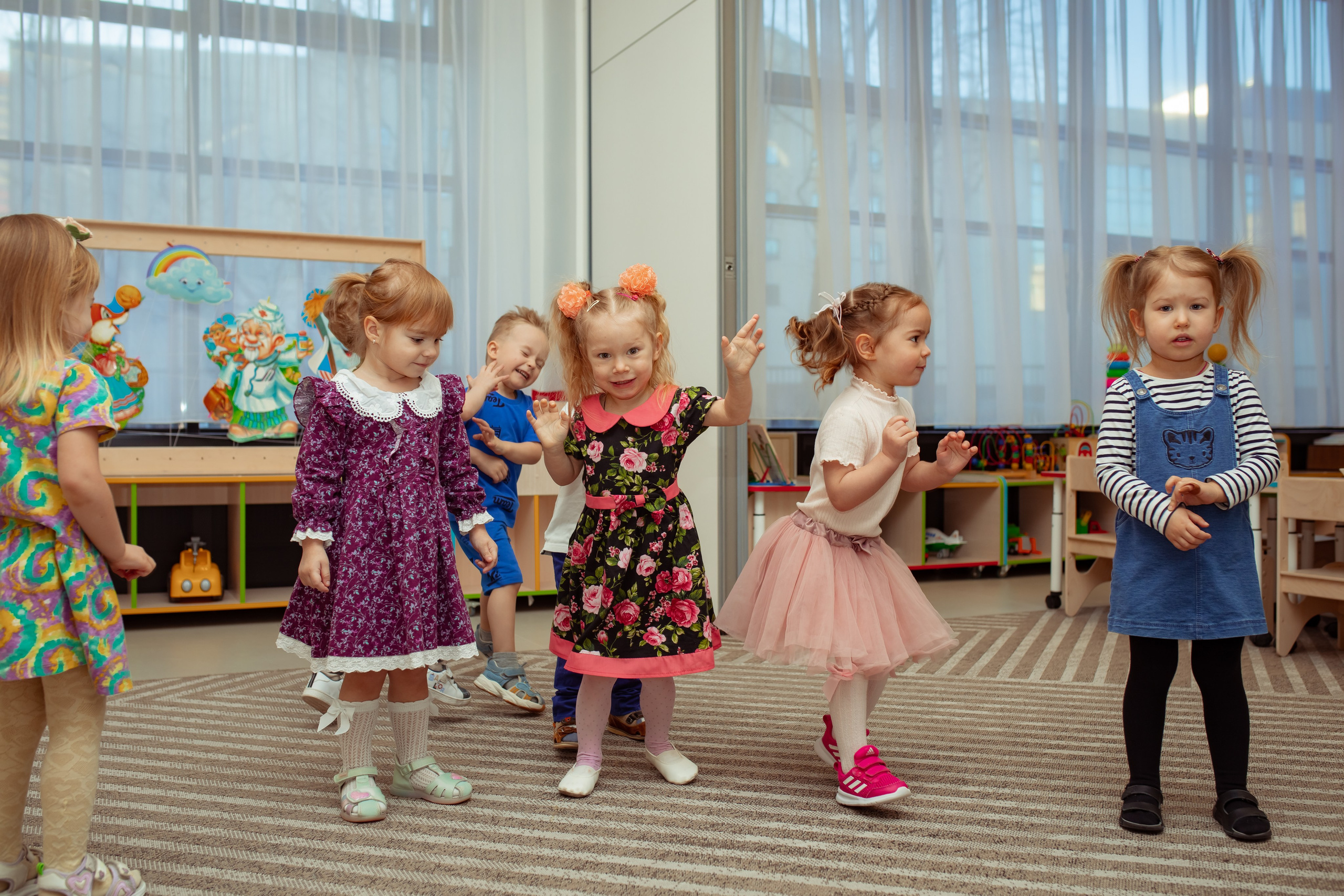 Праздник весны в детском саду. Семейный и детский фотограф в Москве Дорогова Екатерина