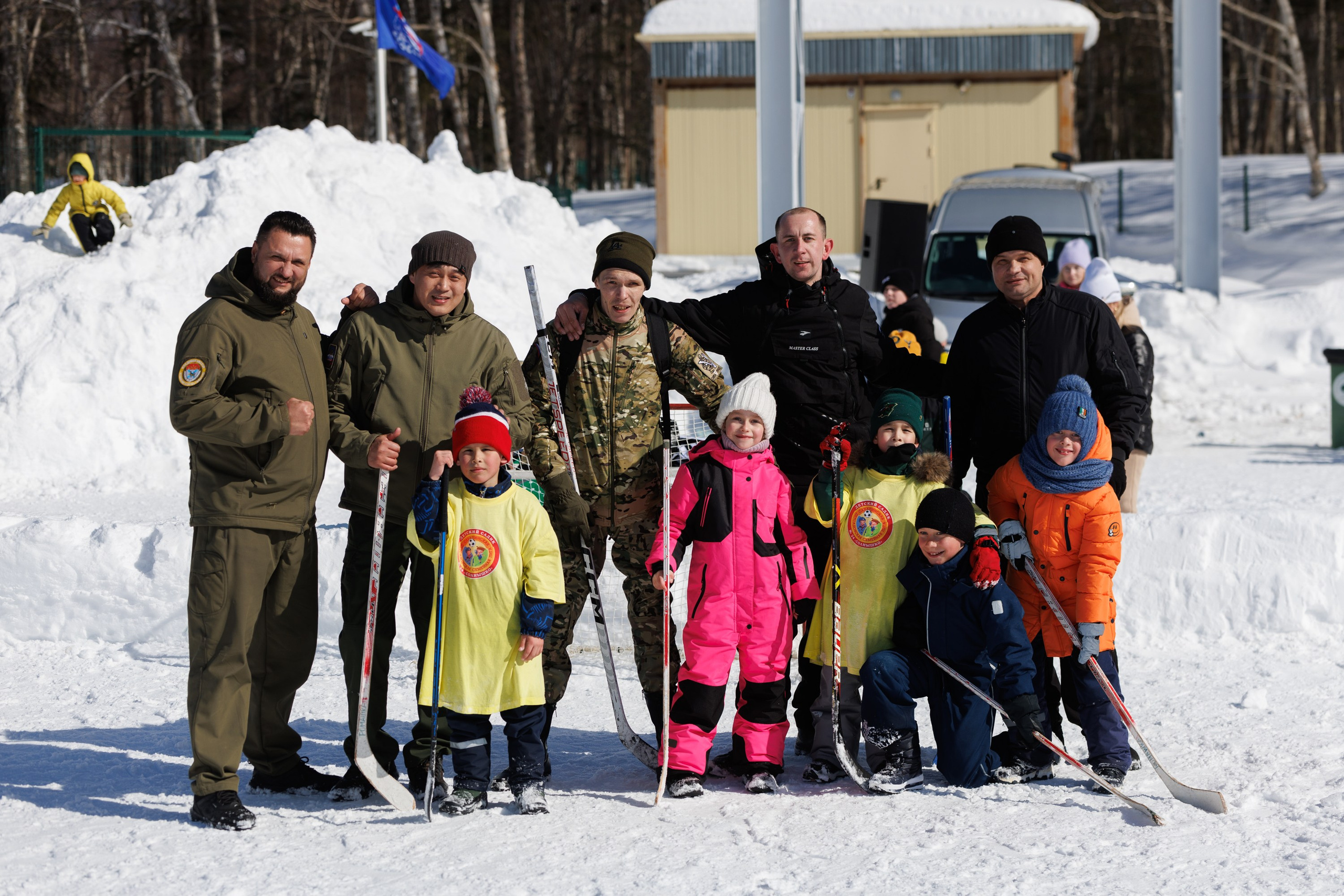 XIII чемпионат  по «ХОККЕЮ В ВАЛЕНКАХ». Свадебный, семейный и репортажный фотограф в Южно-Сахалинске Артур Петросян