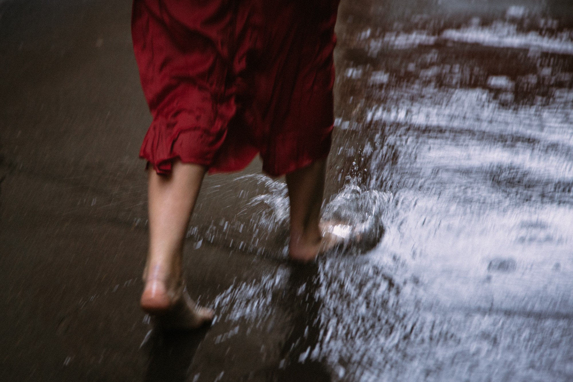 Под дождем. Фотографирую в Москве