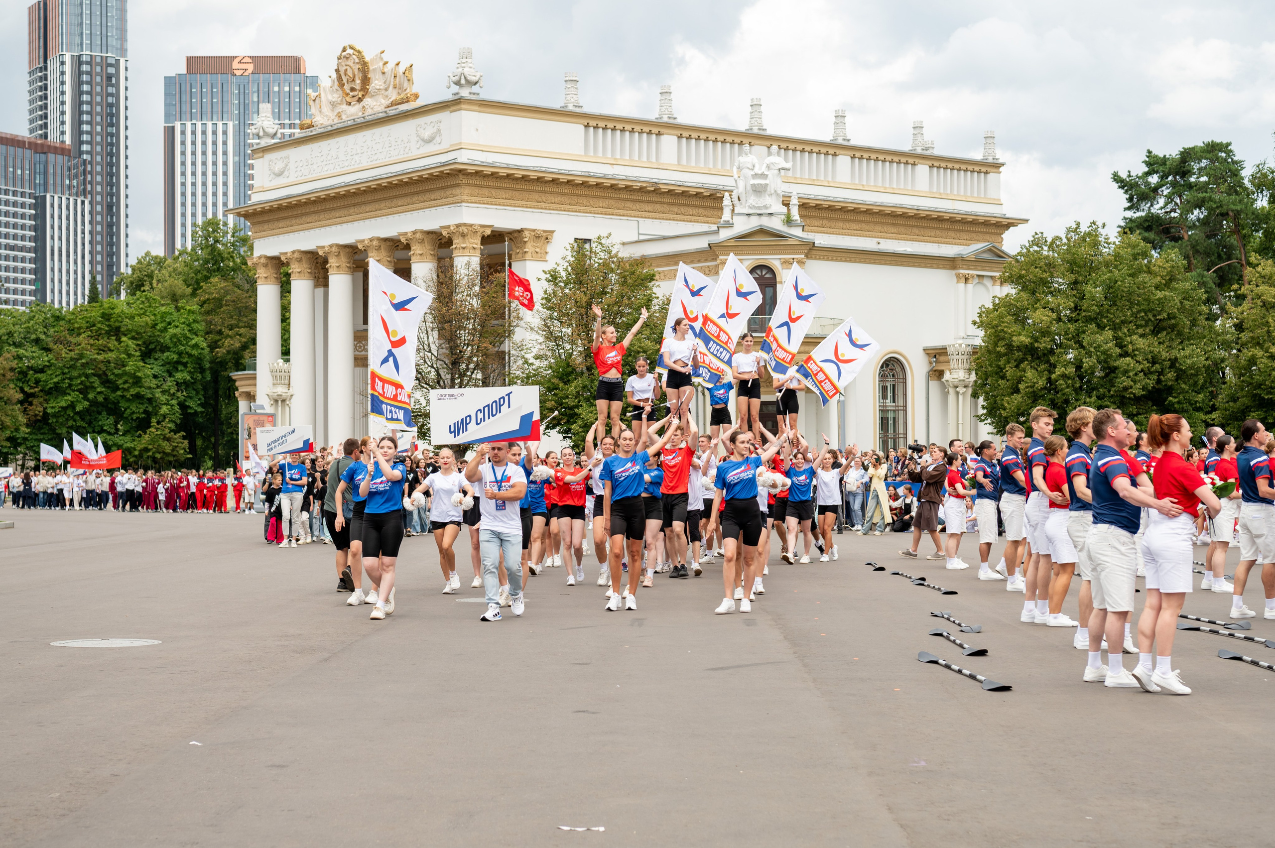 Спортивное шествие посвященное Дню физкультурника!. Детский и семейный фотограф г. Москва Оксана Катаджи